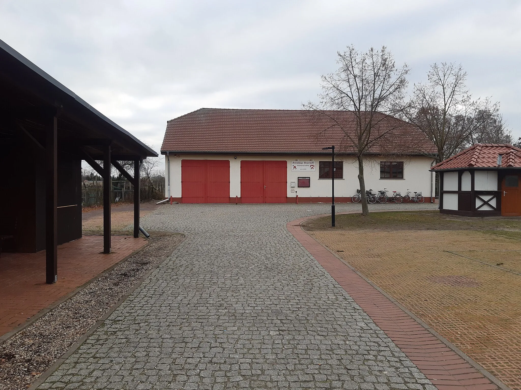 Photo showing: Feuerwehrhaus