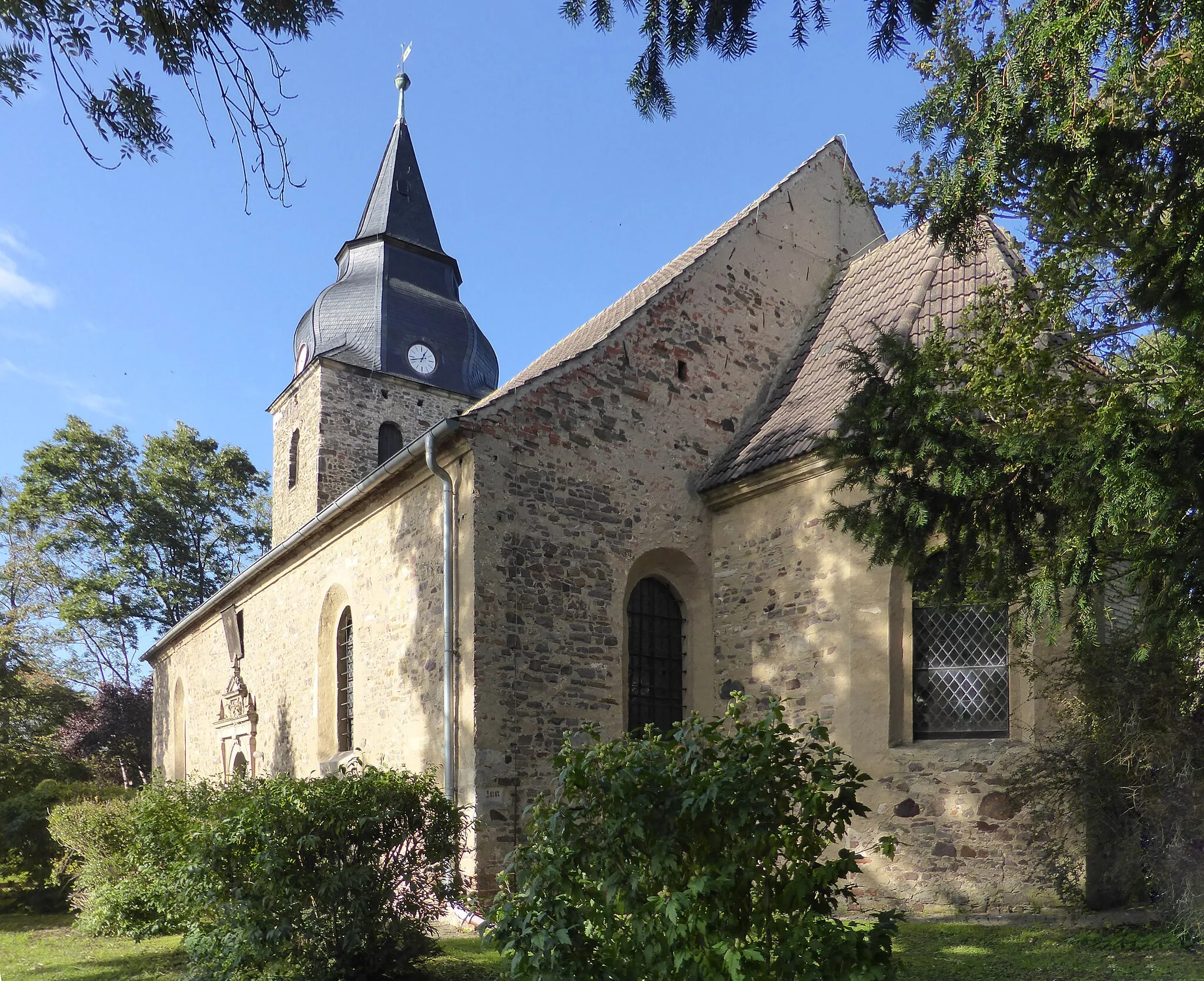 Photo showing: St.-Nicolai-Kirche in Eichenbarleben.