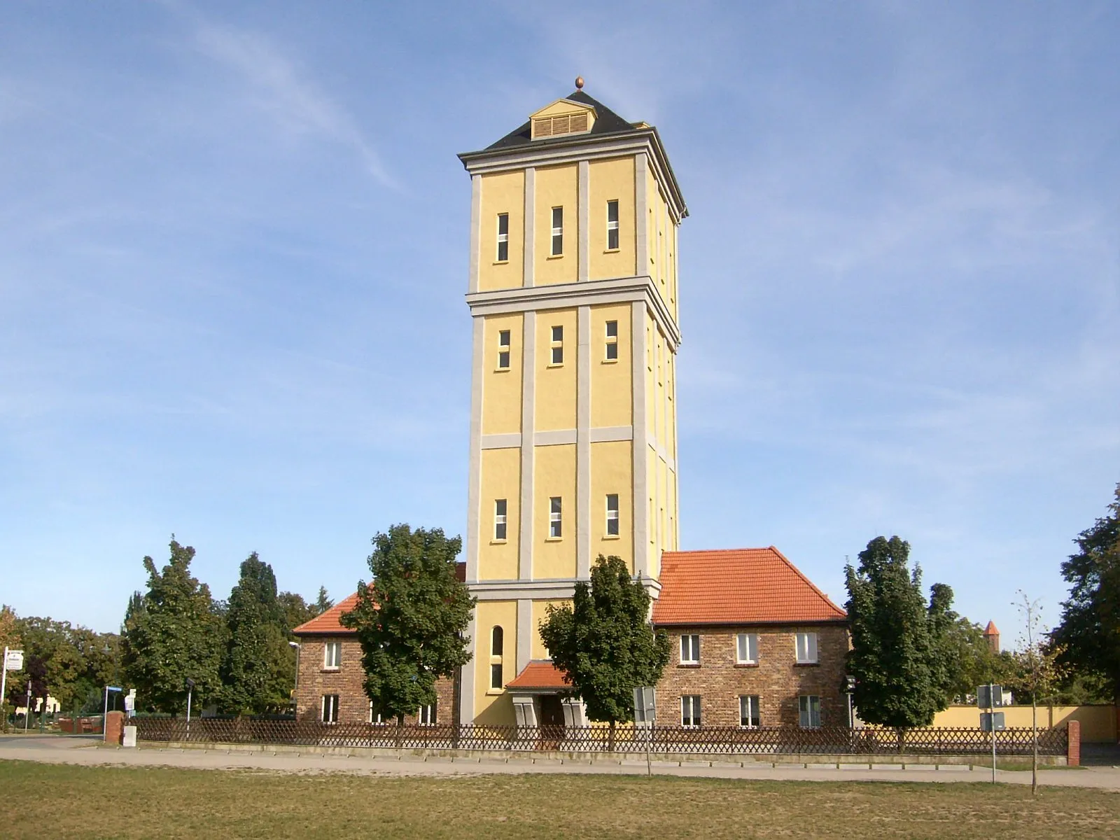 Photo showing: Bobbau,Wasserturm (Stadtteil von Bitterfeld-Wolfen)