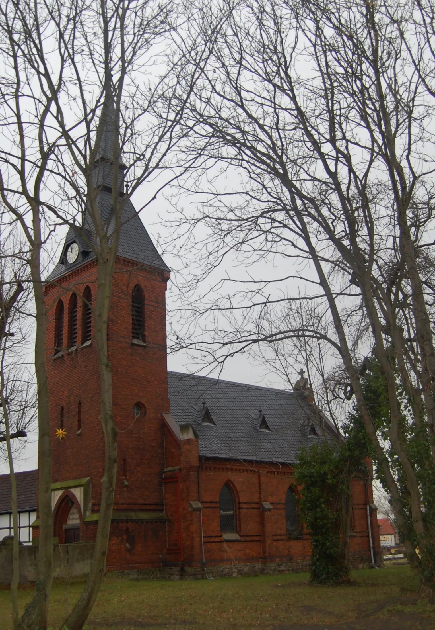 Photo showing: Sankt-Petri-und-Pauli-Kirche in Jersleben