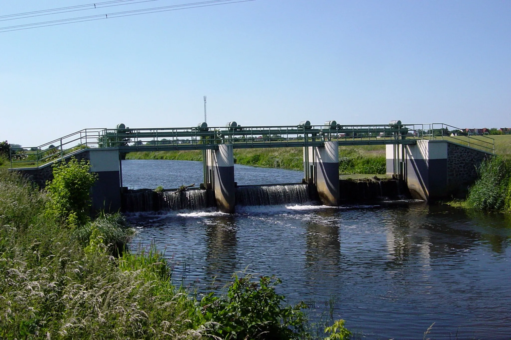 Photo showing: Ohre-Wehr zwischen Samswegen und Jersleben