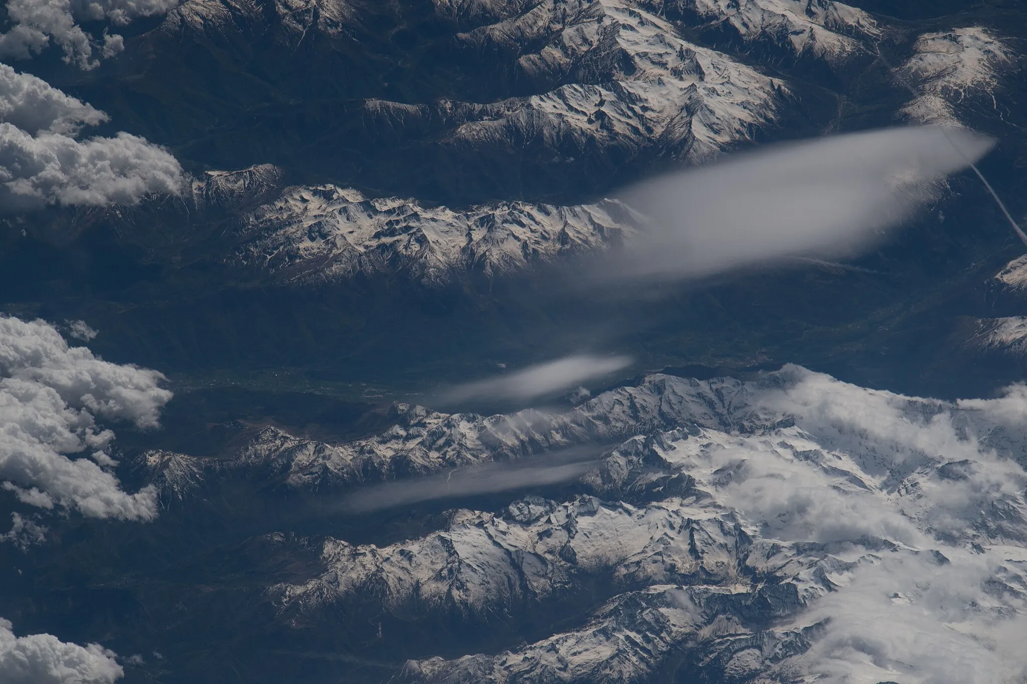 Photo showing: View of Earth taken during ISS Expedition 47.