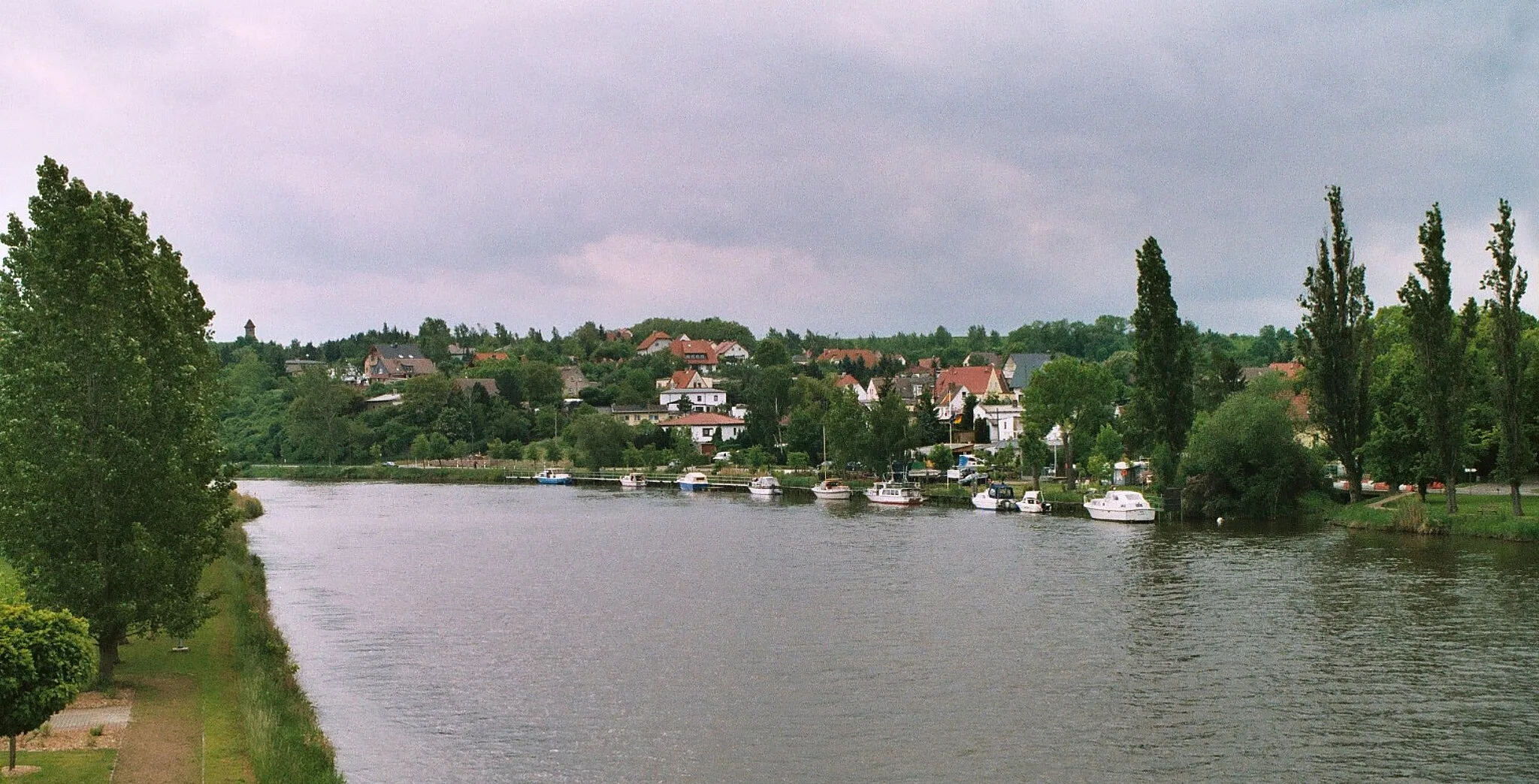 Photo showing: Alsleben, view from the Saale bridge to the town