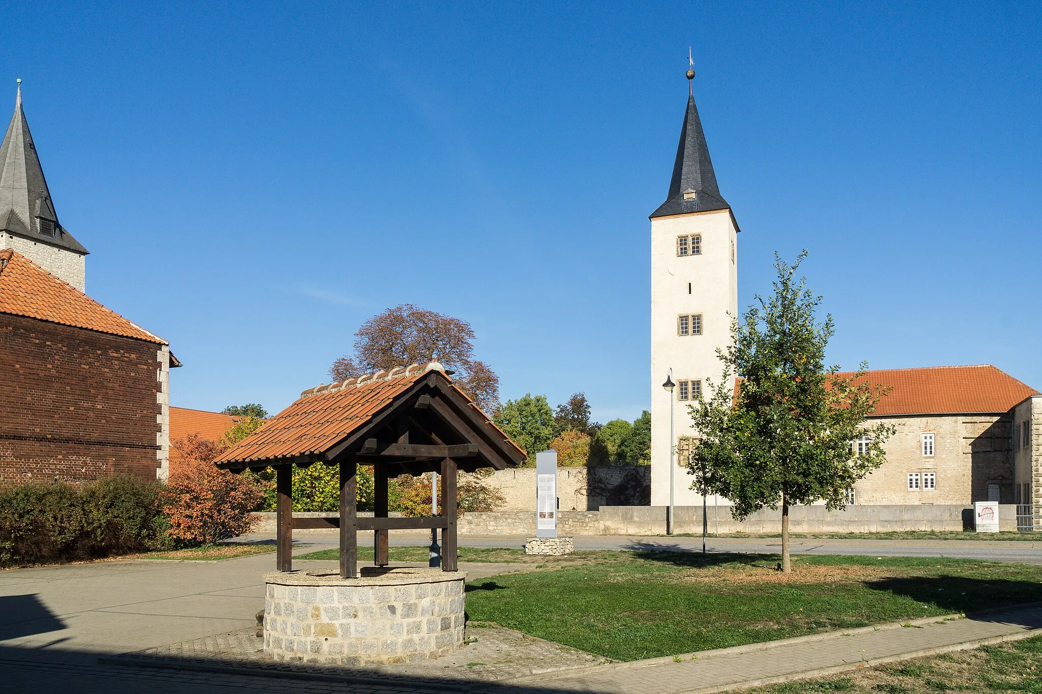 Photo showing: This is a picture of the Saxony-Anhalt Kulturdenkmal (cultural heritage monument) with the ID