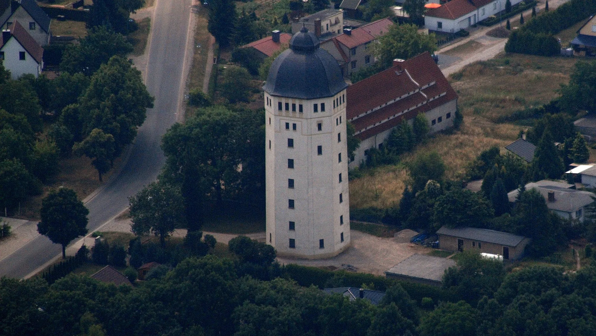 Photo showing: Egeln, Wasserturm, Luftaufnahme (2015)