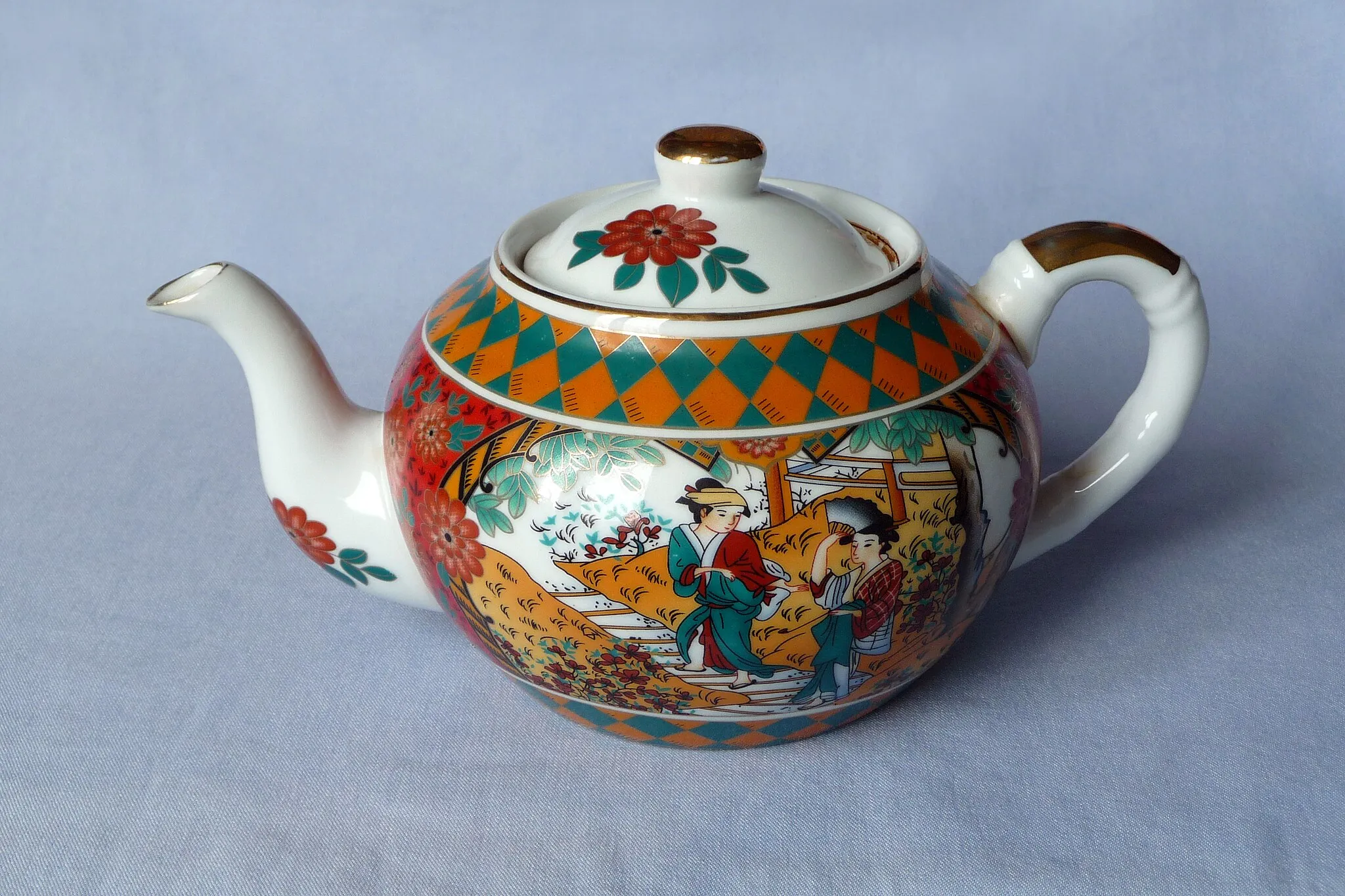 Photo showing: The Teapot, made in UK, ~2005