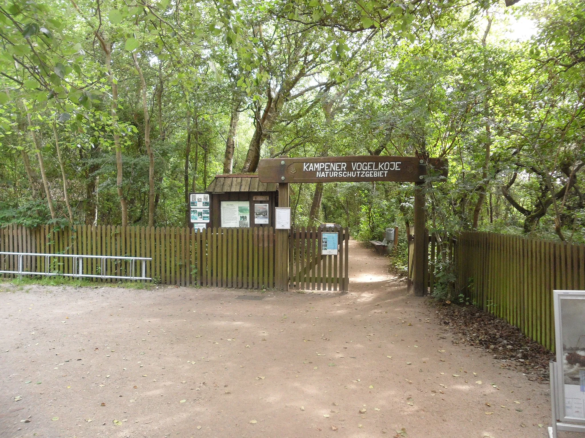 Photo showing: Main entrance to Kapener Vogelkoje (Sylt)