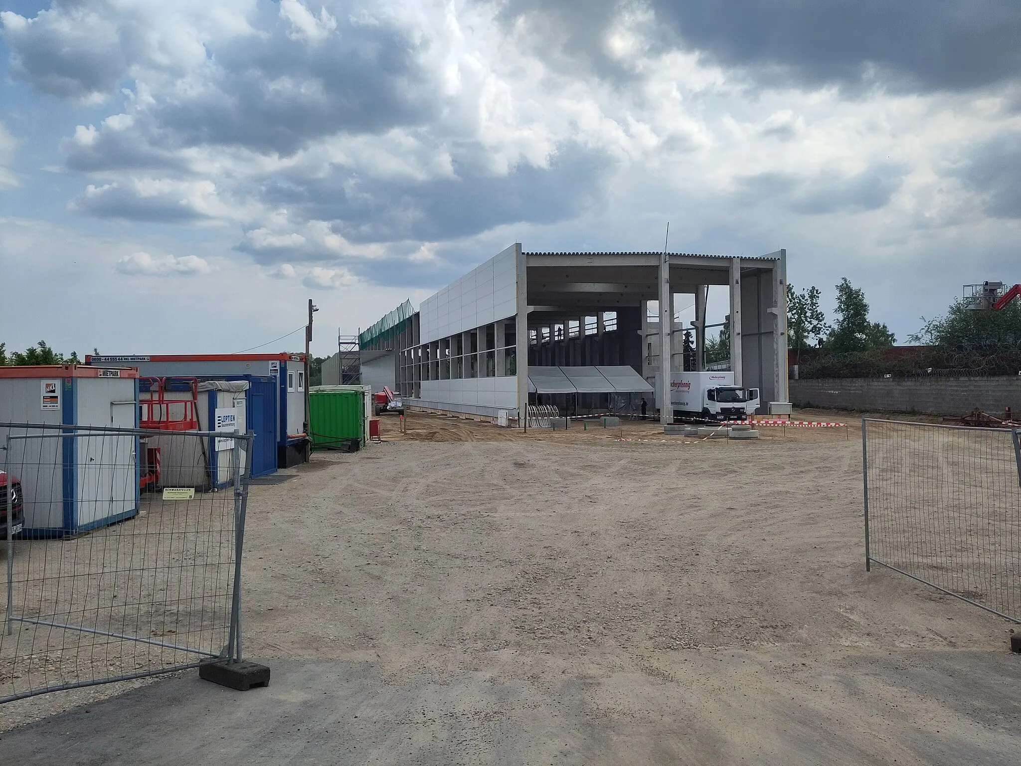 Photo showing: Die Baustelle des Stadler-Betriebswerks in Rendsburg Mitte Mai 2023