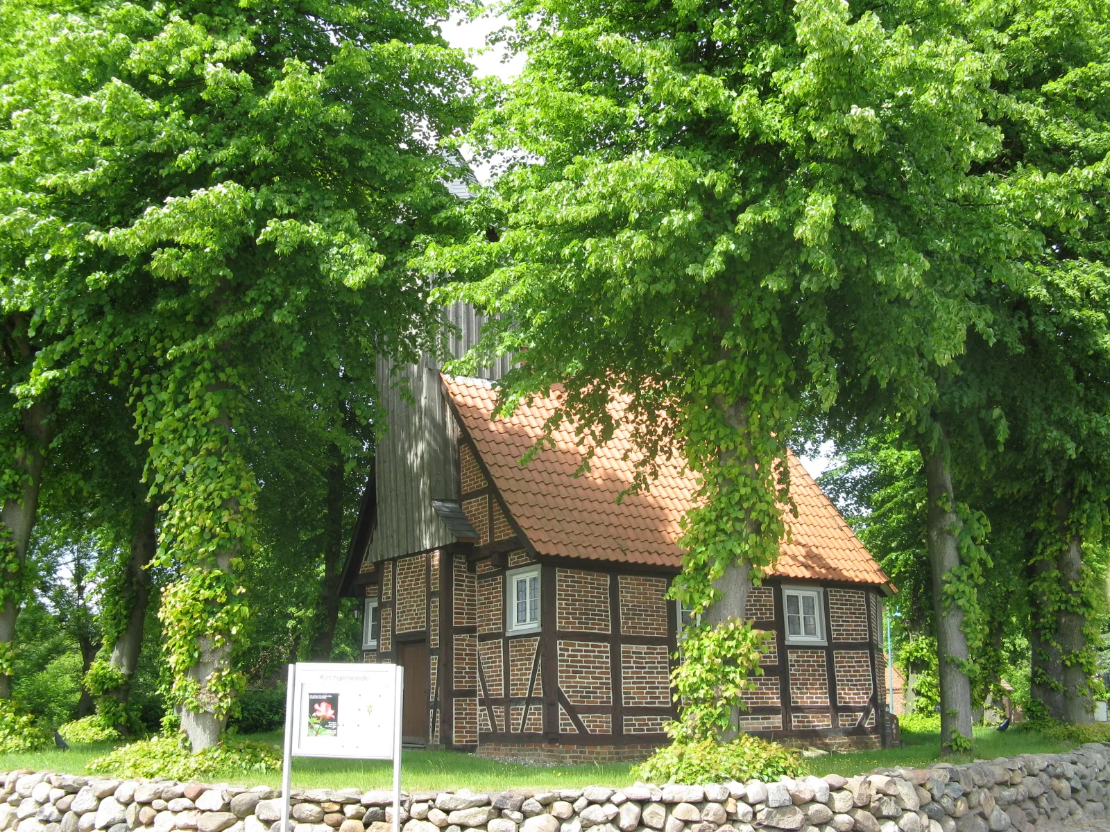 Photo showing: Church in Gallin, Mecklenburg-Vorpommern, Germany