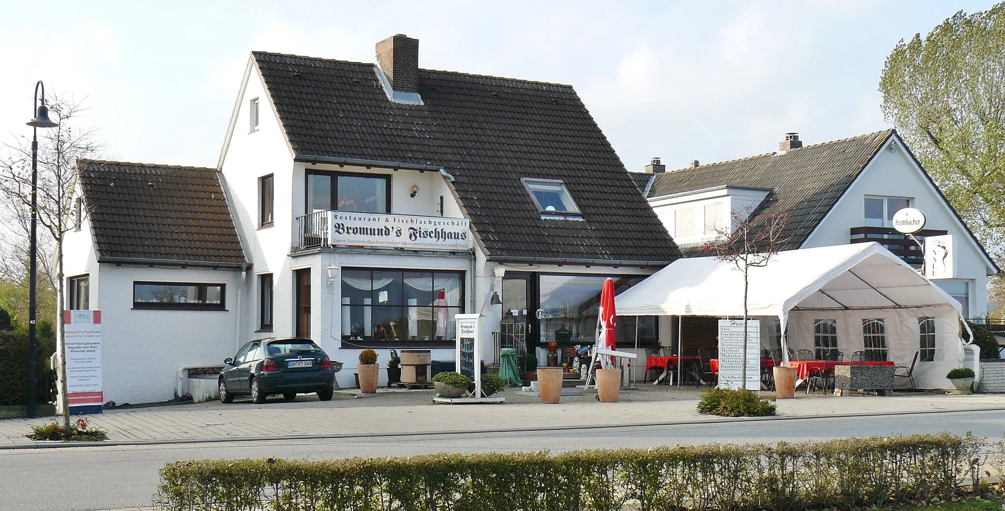 Photo showing: Bromund's Fischhaus, Scharbeutz