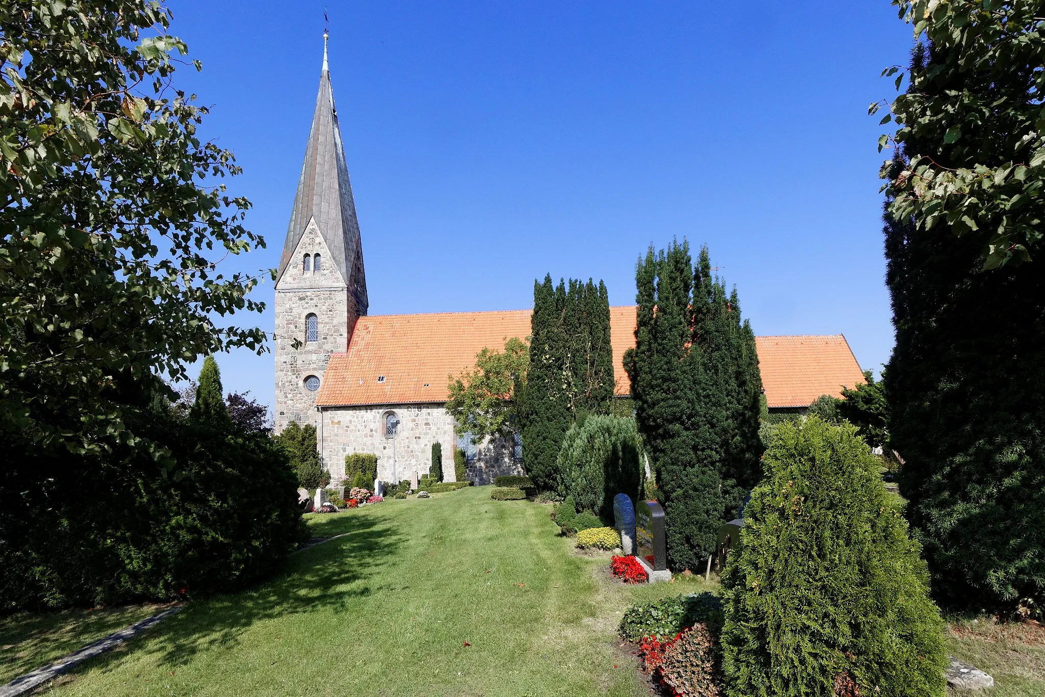 Photo showing: Eckernförde, Borbyer Kirche
