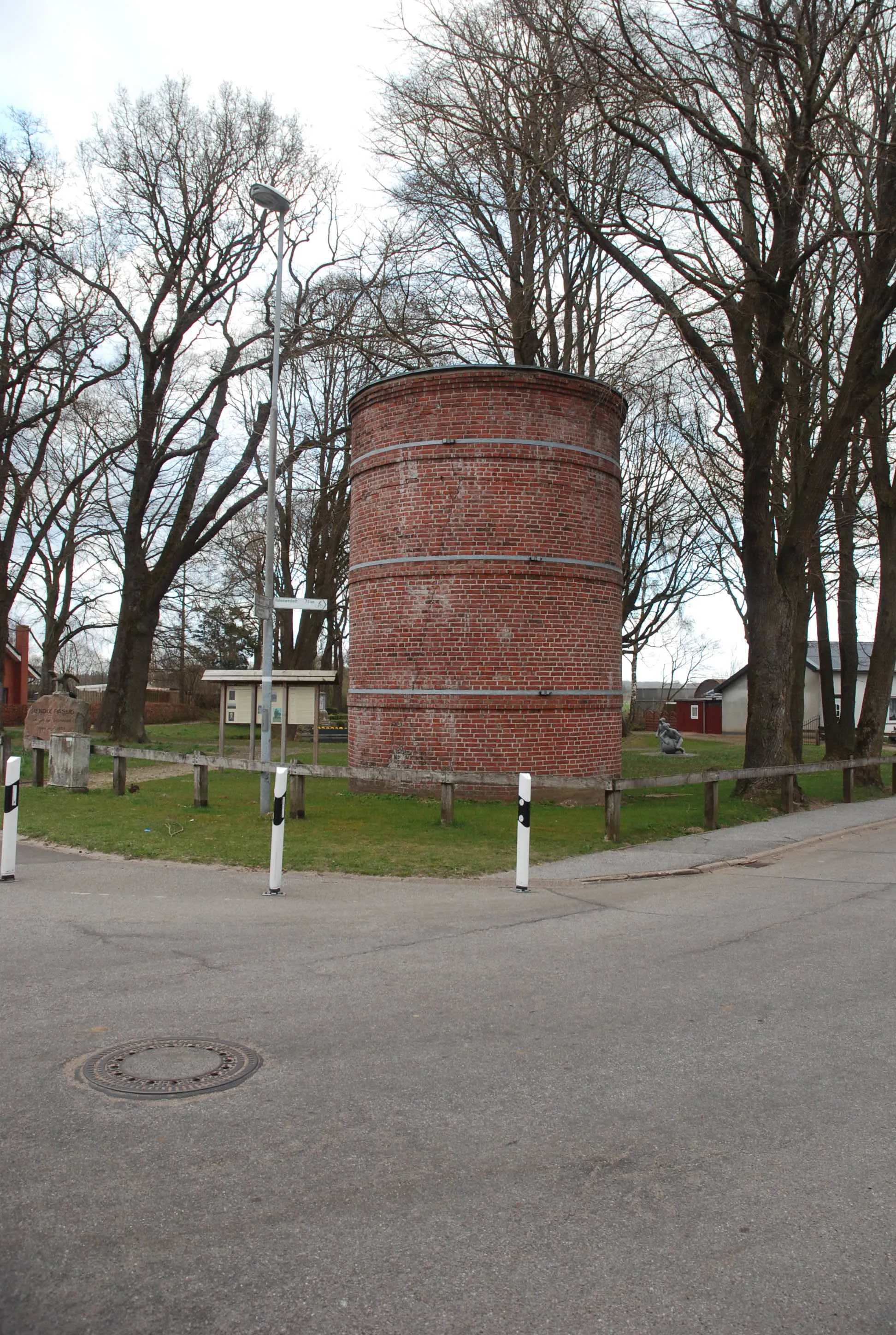 Photo showing: Alter Wasserturm in Osterstedt