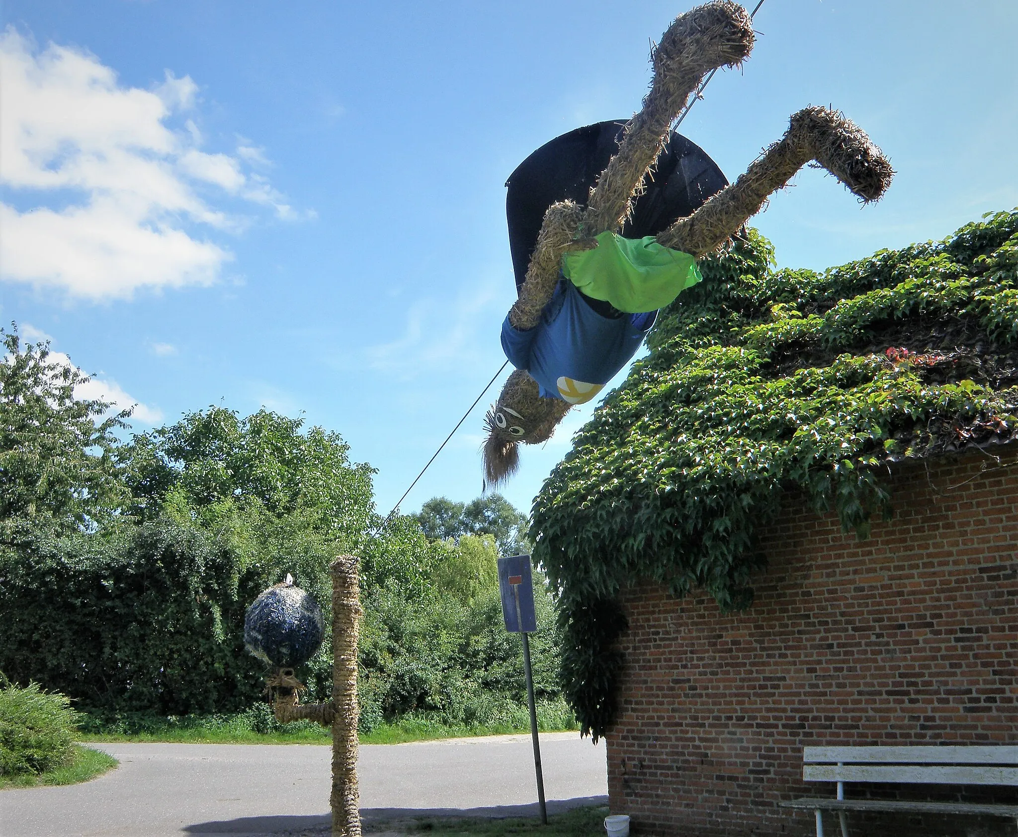 Photo showing: Das Thema in diesem Jahr lautet „Korniman, der Retter der Welt“.