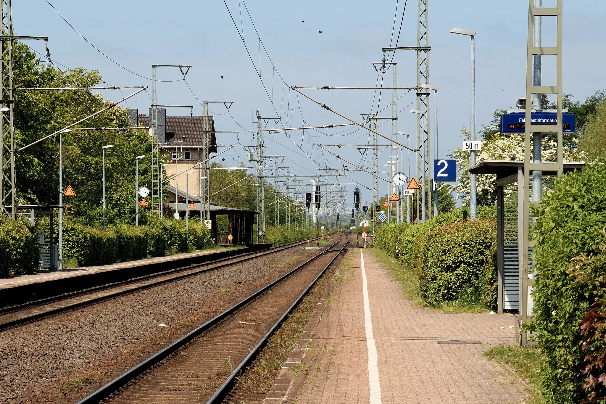 Photo showing: Bahnhof Jübek im Mai 2019