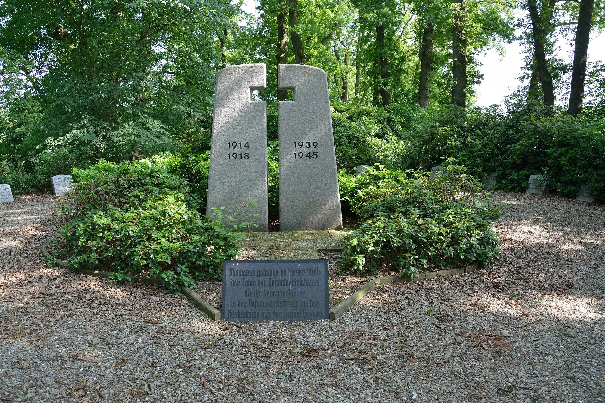 Photo showing: Gedenkstätte für die Opfer der Weltkriege