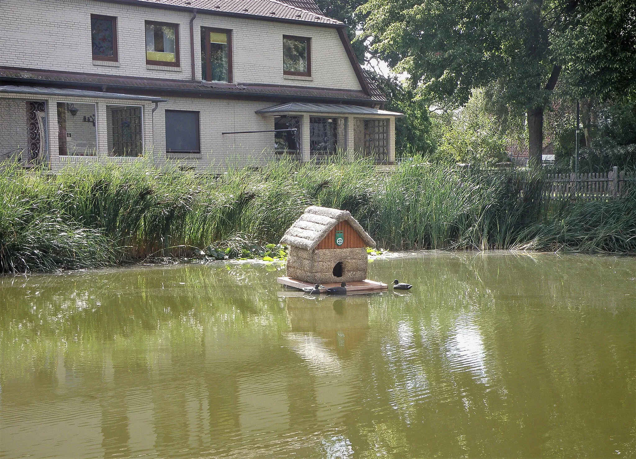 Photo showing: Das Thema in diesem Jahr ist ein Entenhaus.