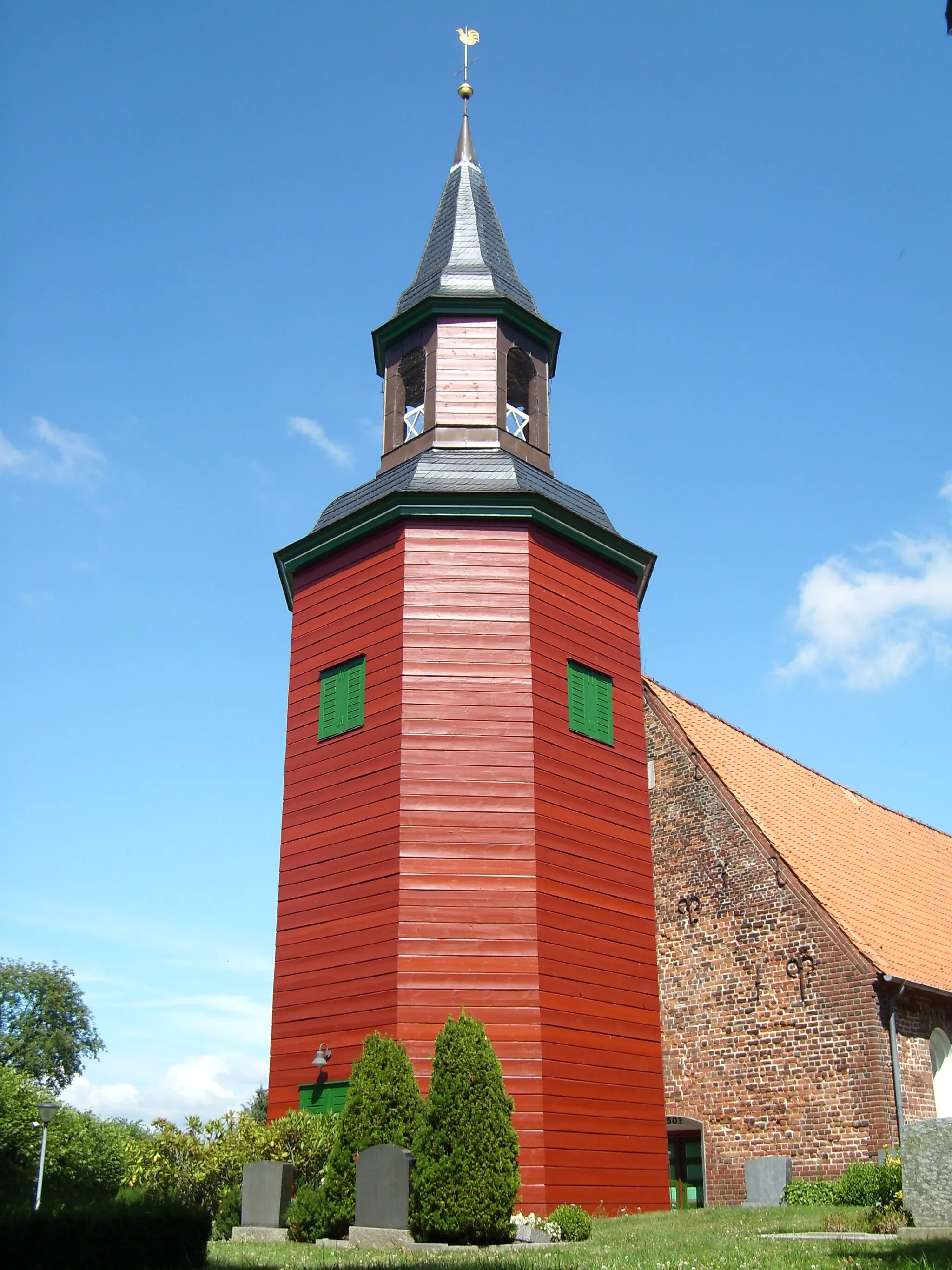 Photo showing: Turm der Trinitatiskirche