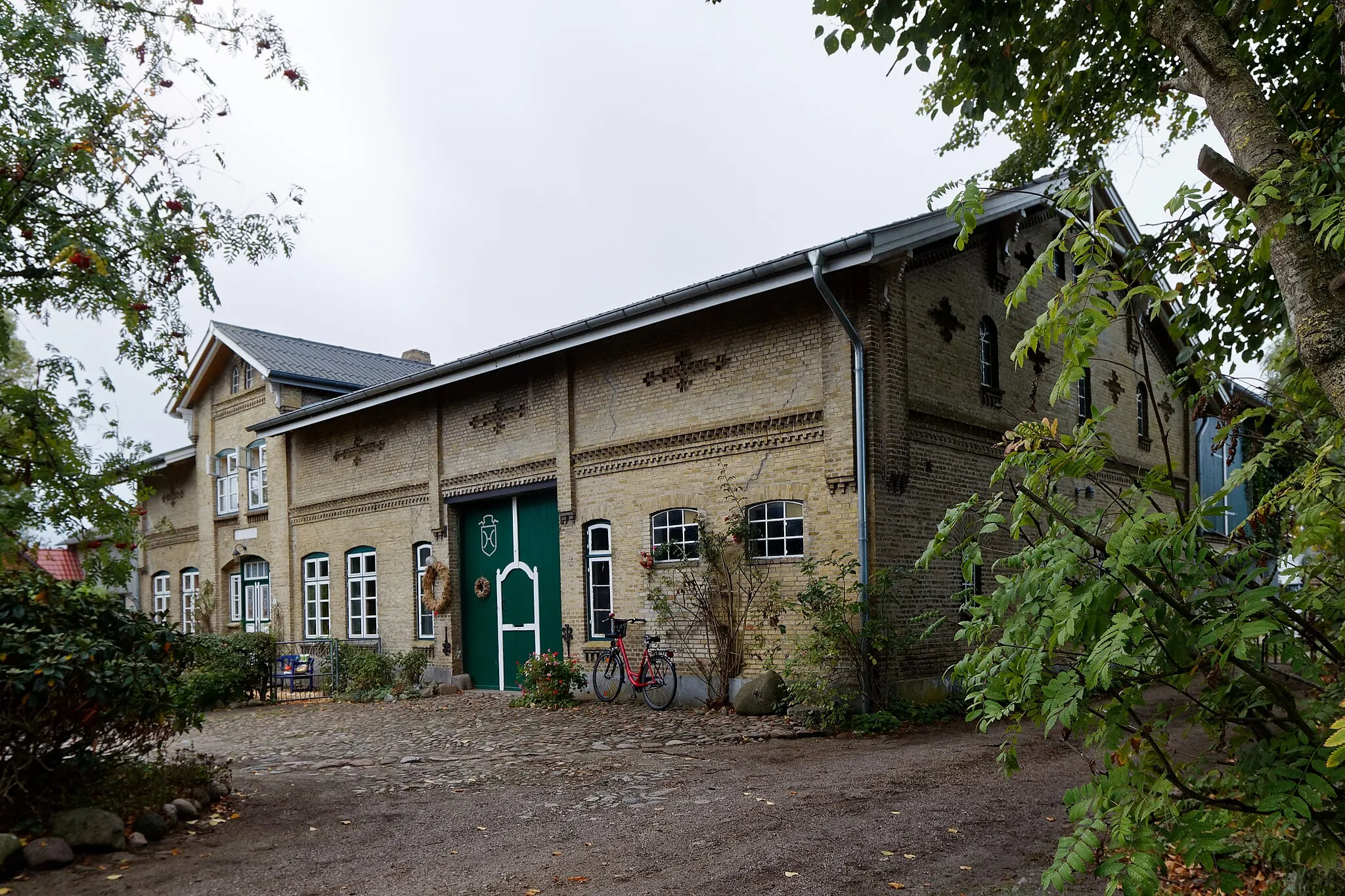 Photo showing: Tetenhusen, Schulstr. 2