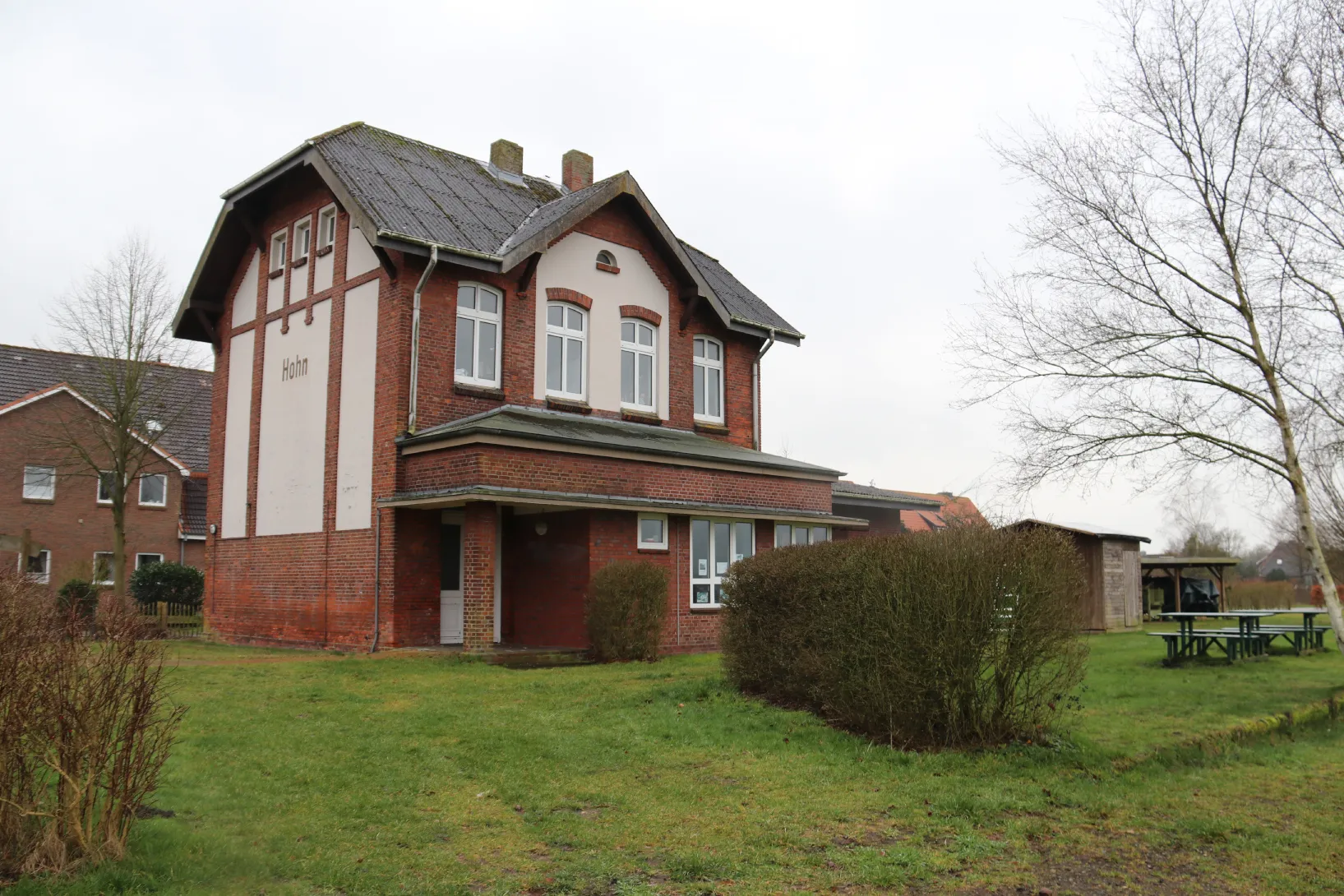 Photo showing: Bahnhof Hohn, heute Naturschutzzentrum