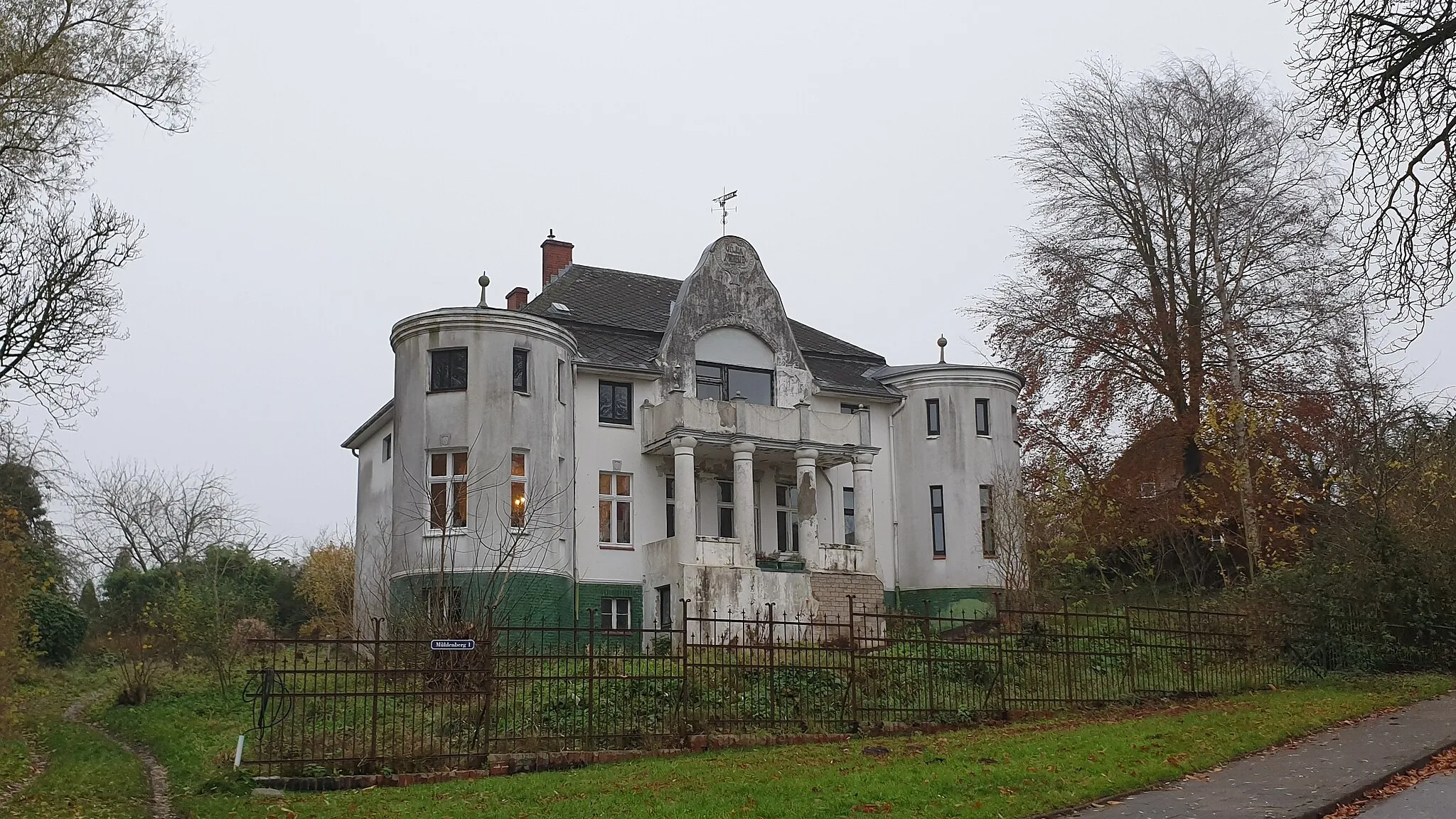 Photo showing: Kirchbarkau am Mühlenberg