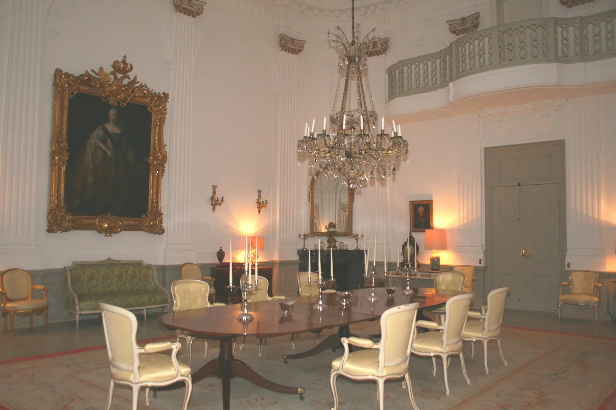 Photo showing: Saal im Gutshaus von Schierensee