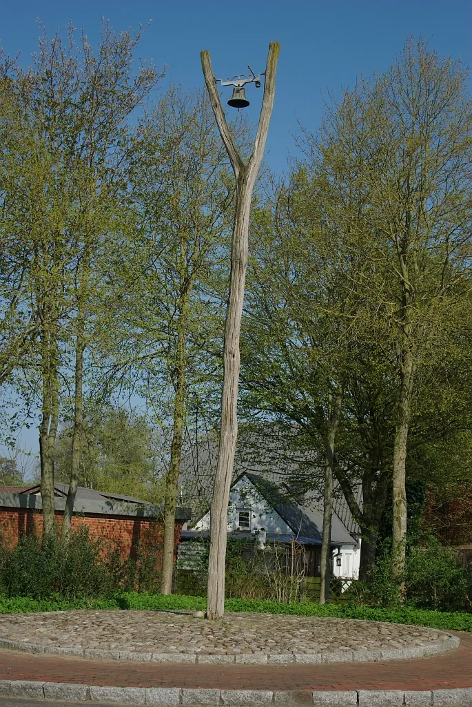 Photo showing: Die Bauernglocke in Erfde