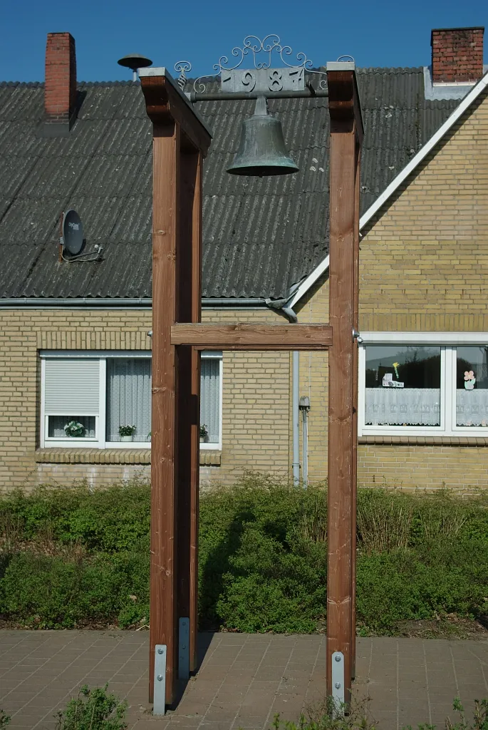 Photo showing: Die Bauernglocke in Tielen