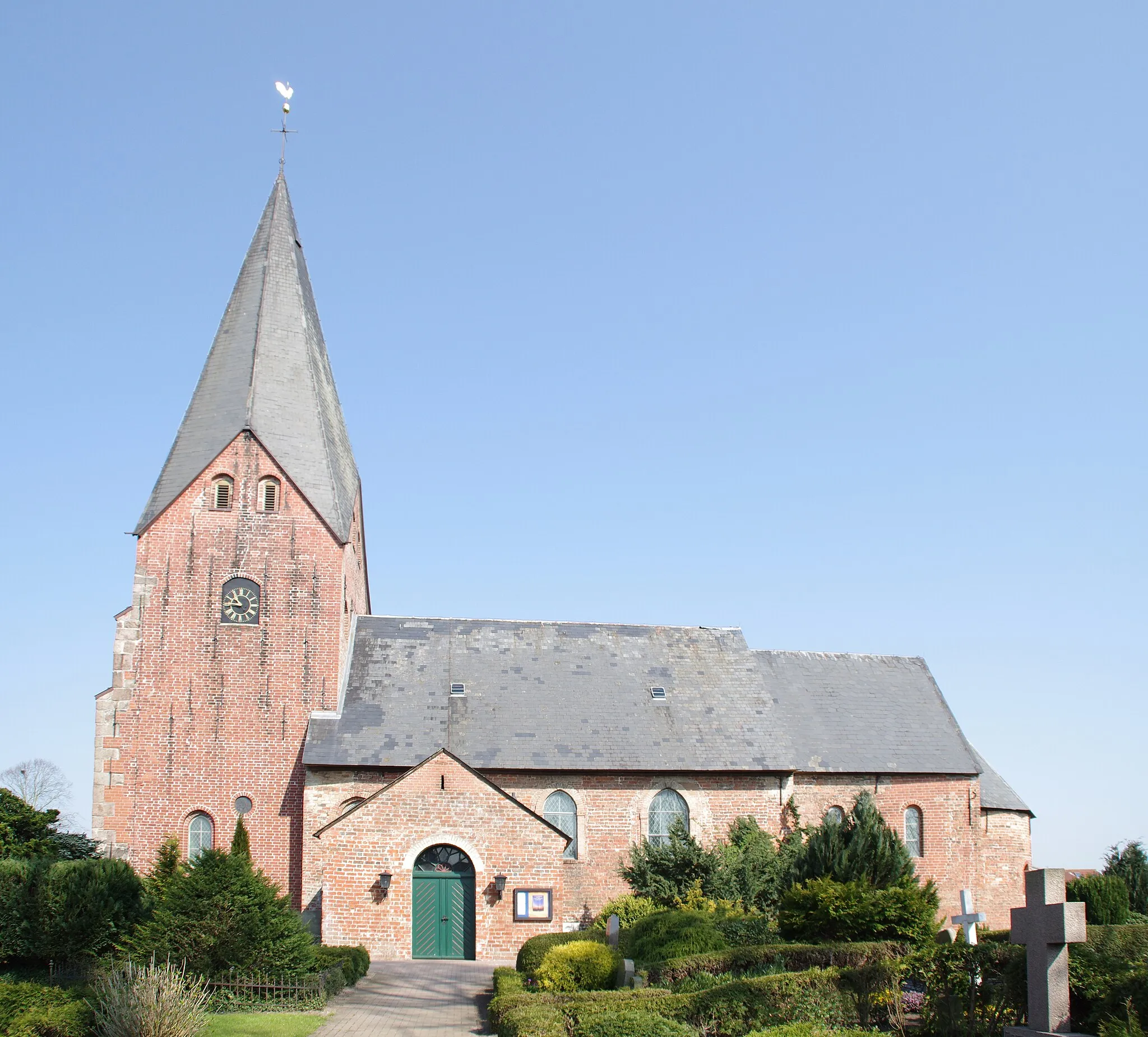 Photo showing: Böel in Schleswig-Holstein. Die Kirche steht unter Denkmalschutz.