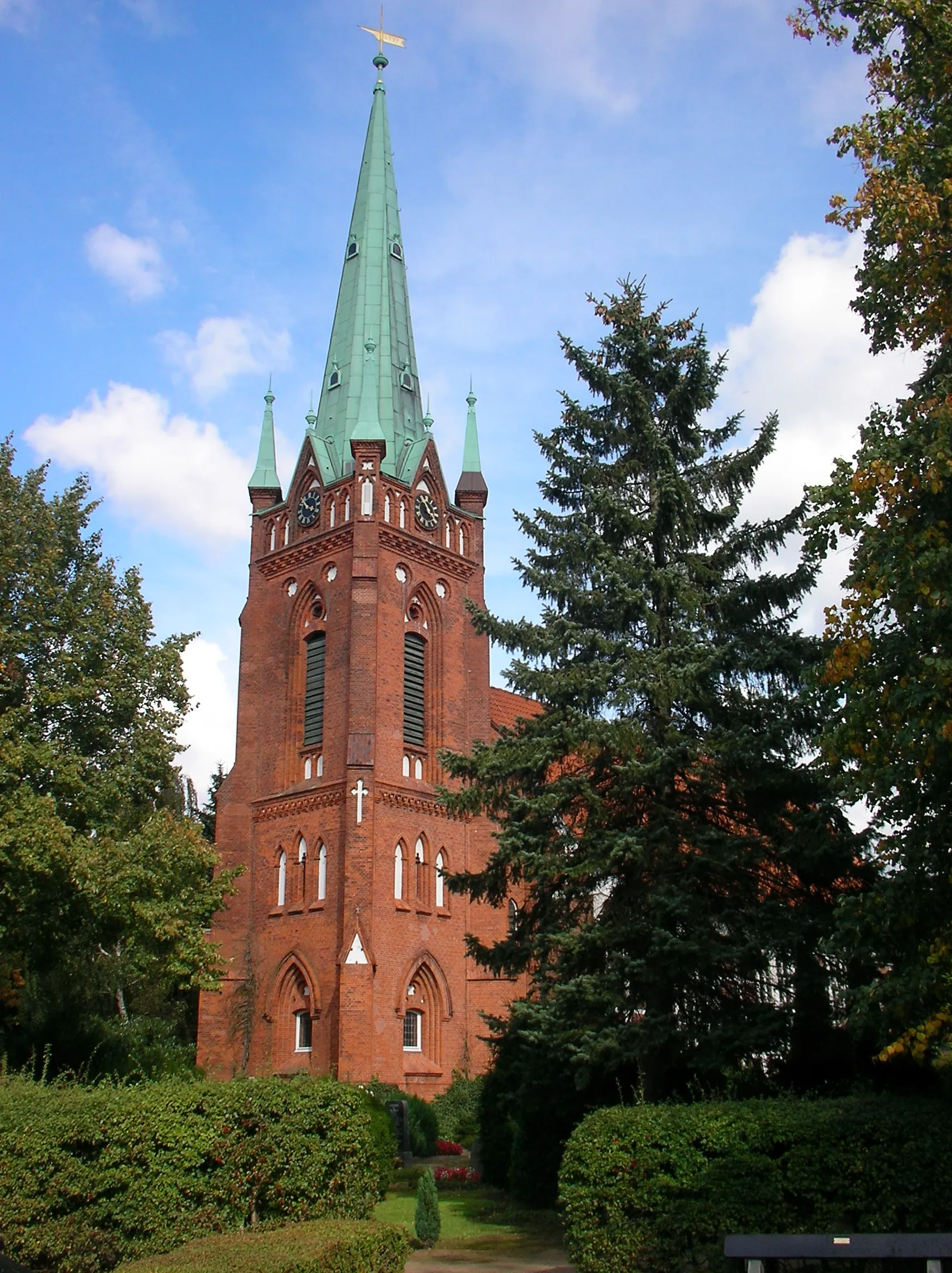 Photo showing: Hamburg (Moorfleet), Germany: The Nicholas Church: neogothic tower 1884-86