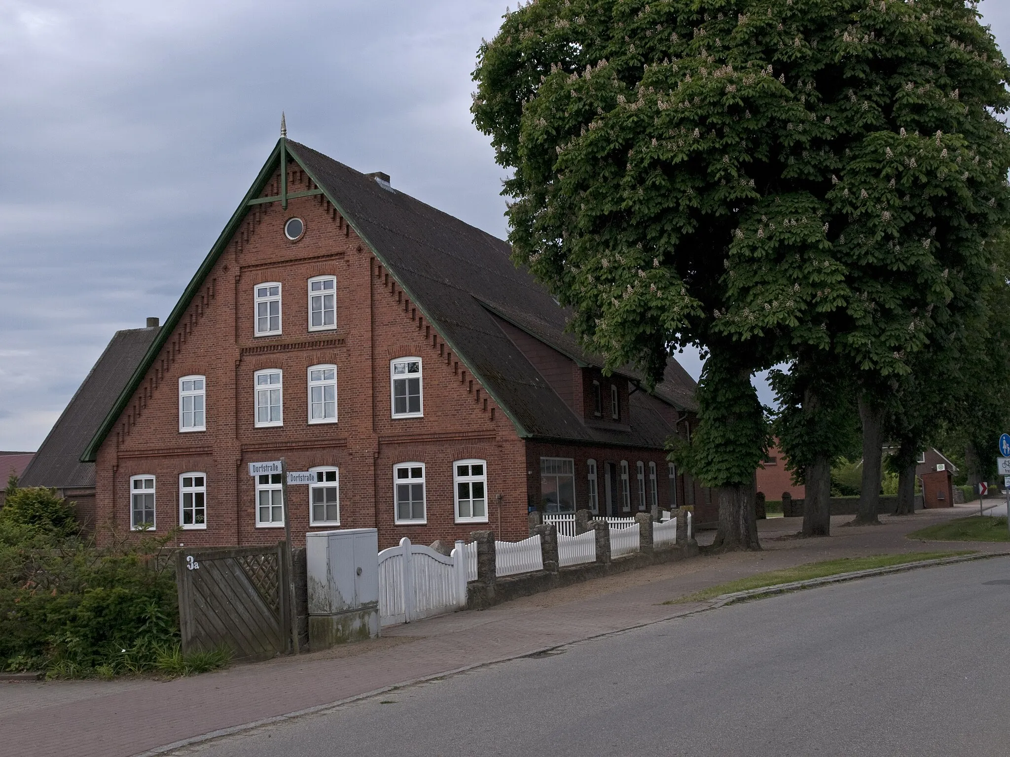 Photo showing: 5 Dorfstrasse, Klempau