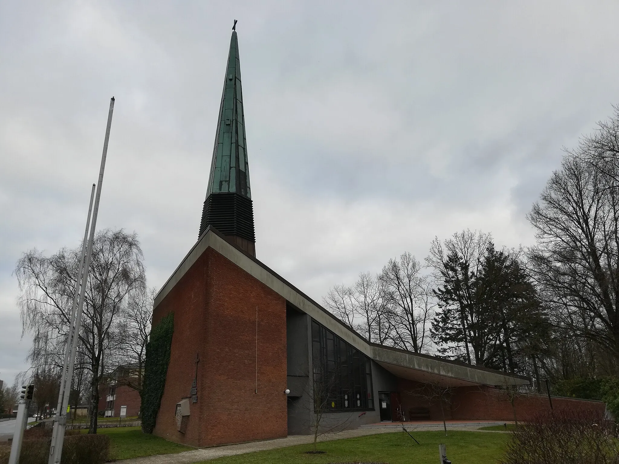 Photo showing: Die Friedenskirche in Trappenkamp