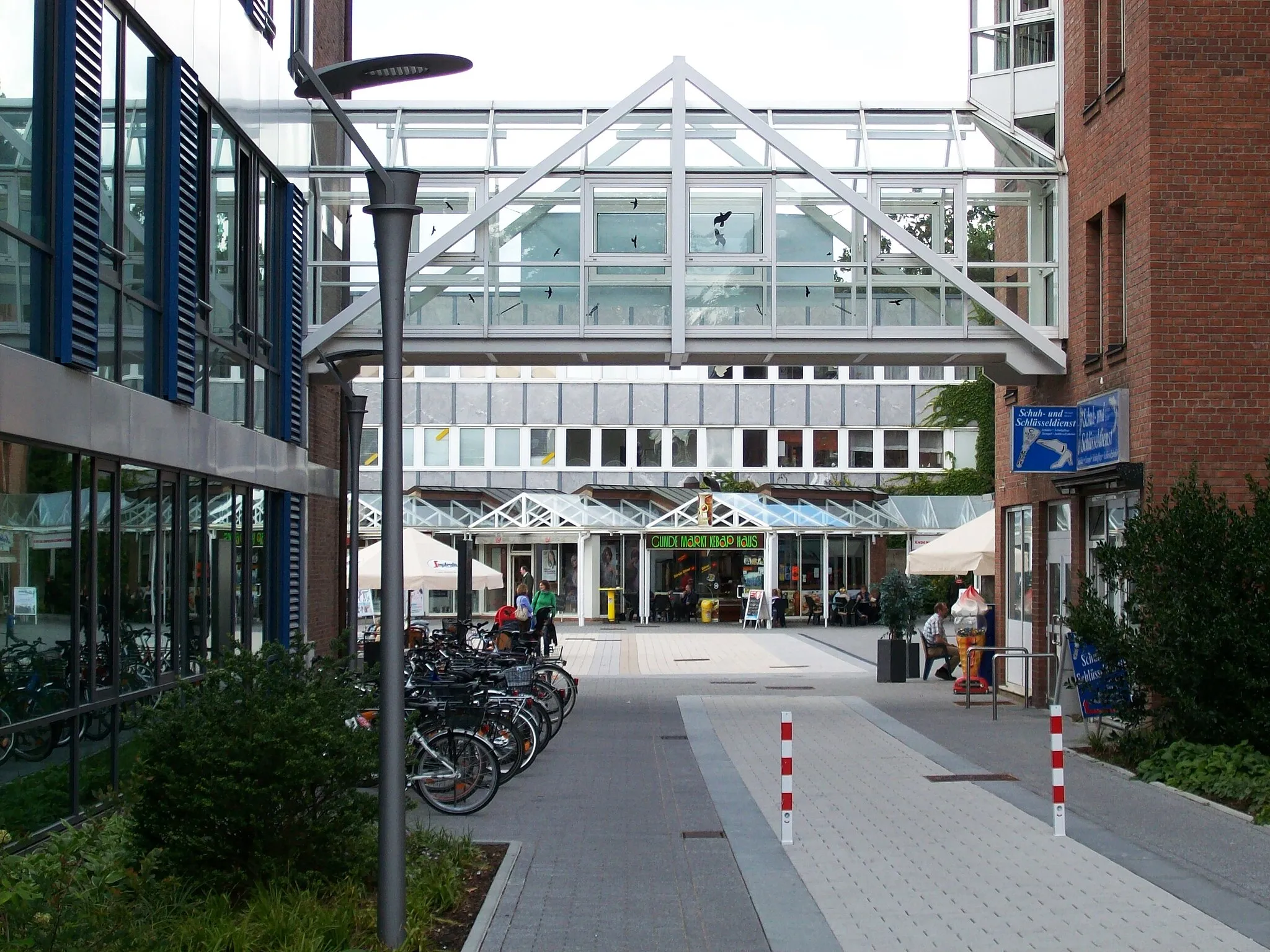 Photo showing: Einkaufcenter Glinde