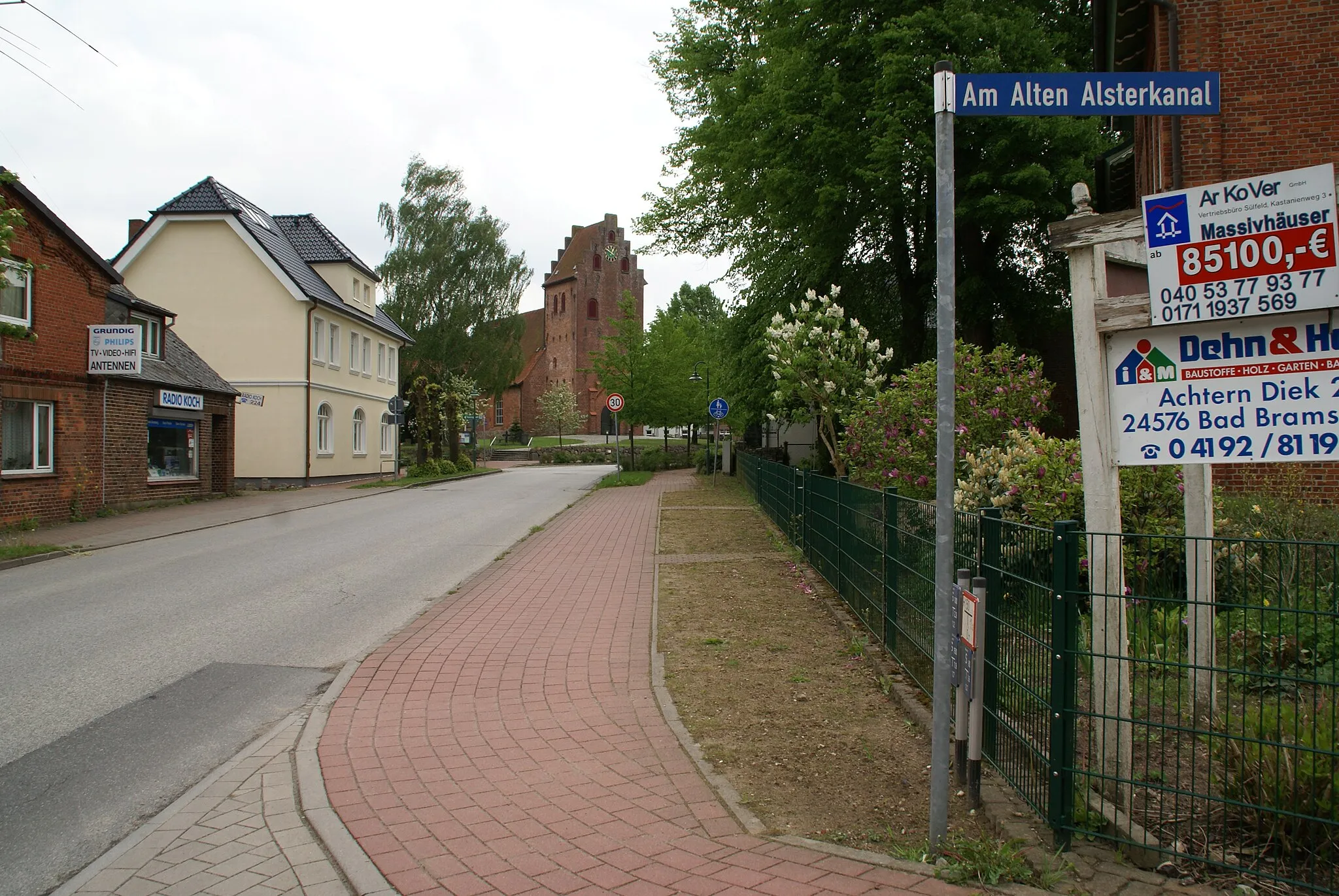 Photo showing: Sülfeld, Germany: Panorama from de street Am alten Alsterkanal