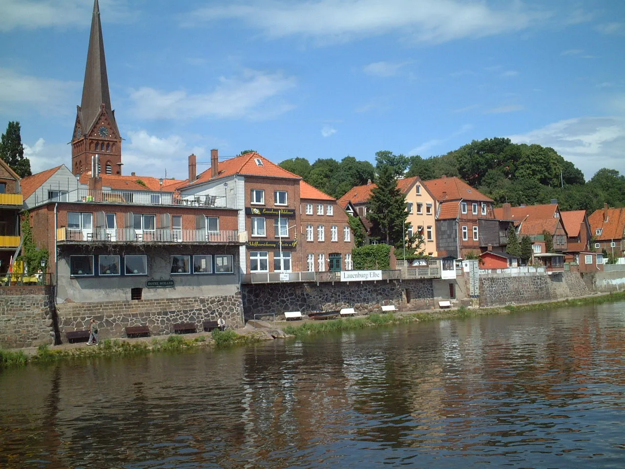 Photo showing: Lauenburg Altstadt vom Wasser aus gesehen