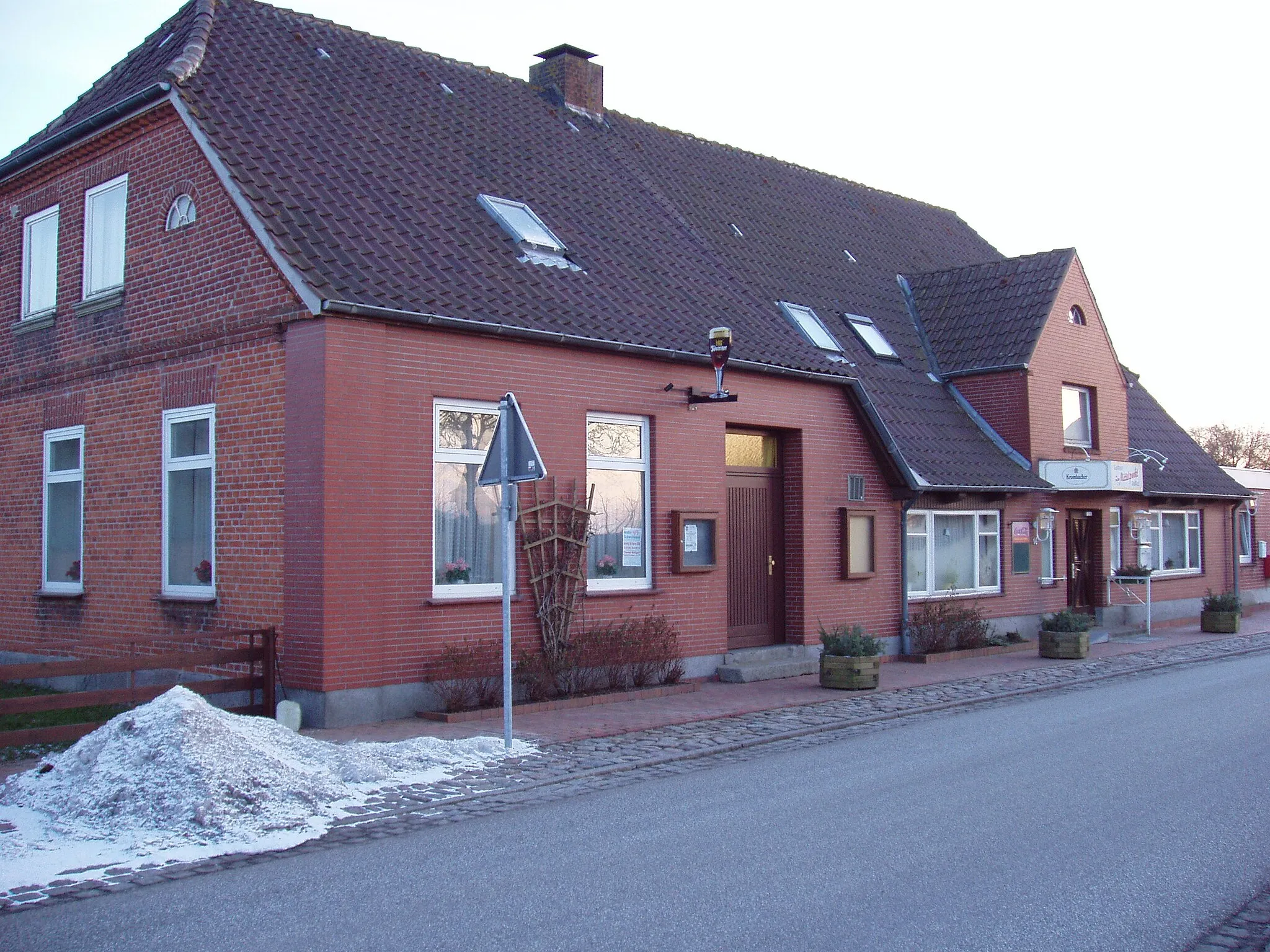 Photo showing: Gasthaus "Zum Mittelpunkt der Welt"