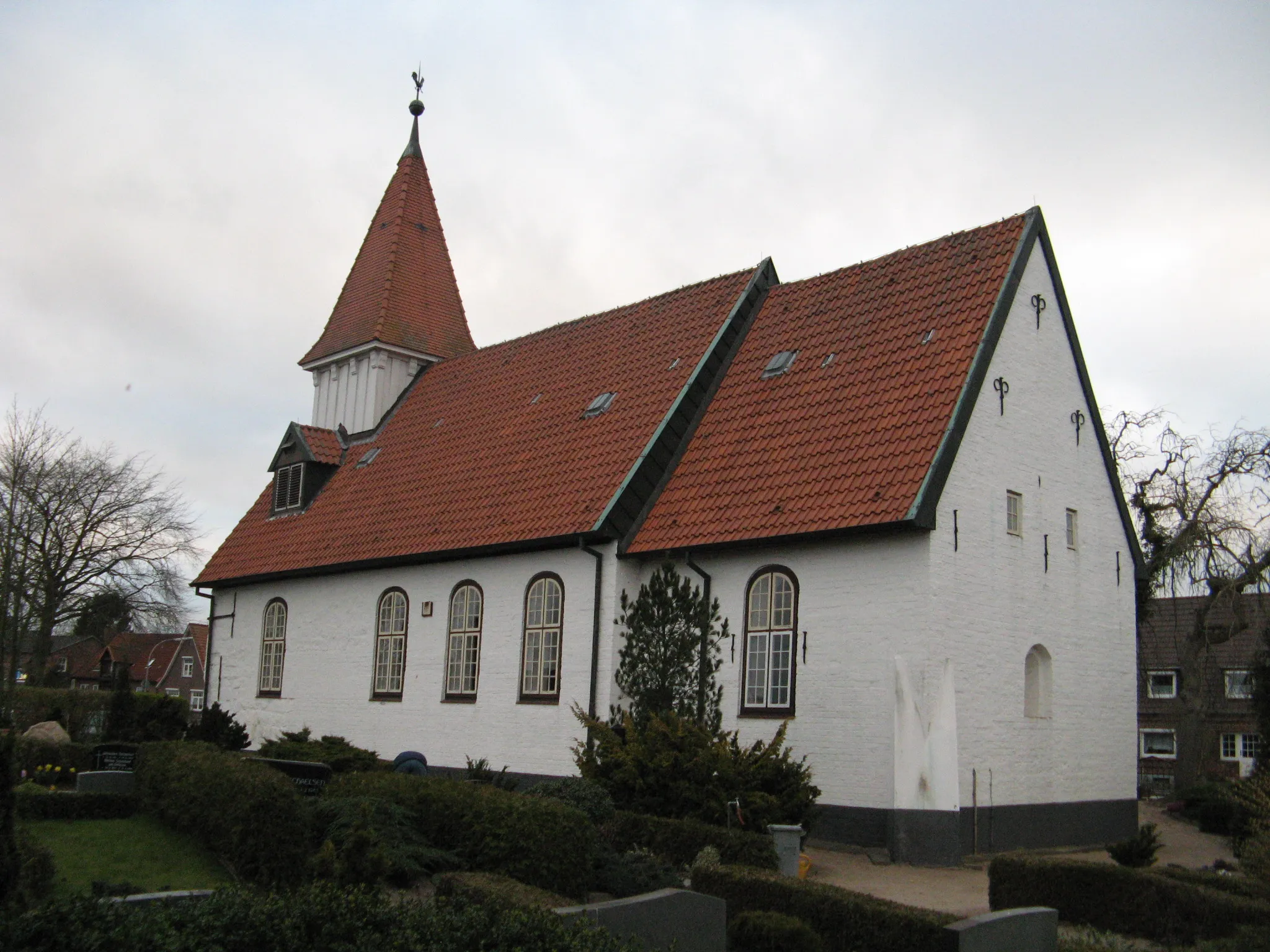 Photo showing: treia church

Author: Dirk Ingo Franke