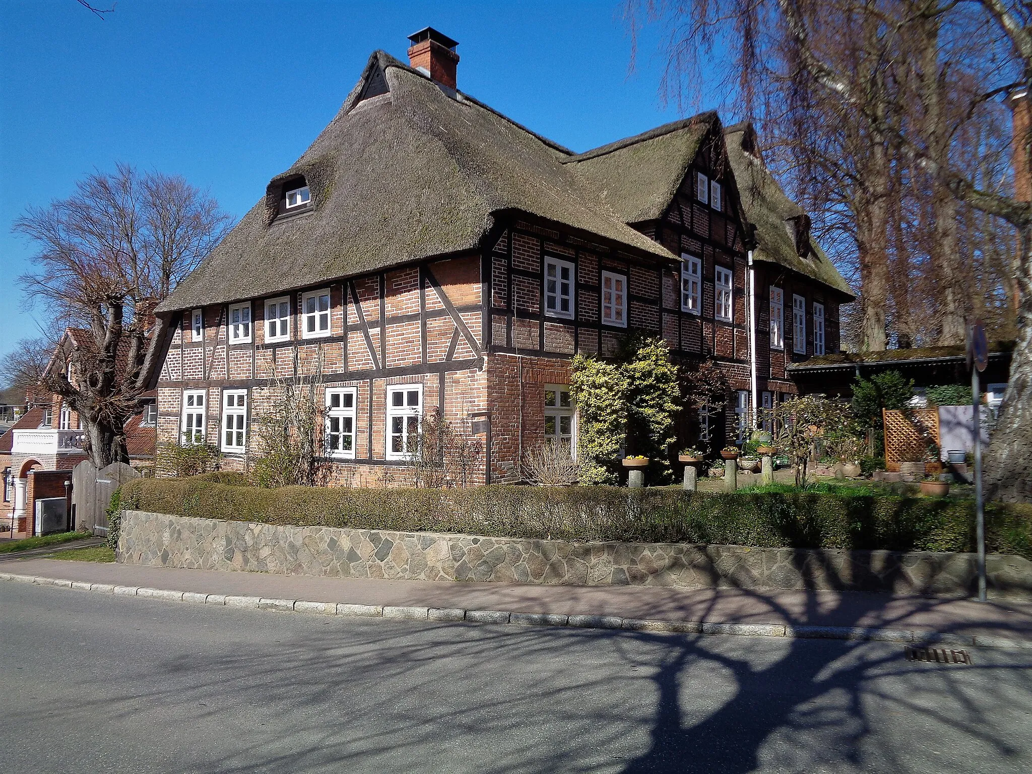 Photo showing: Der ehemalige Gasthof Plagmann in Probsteierhagen.