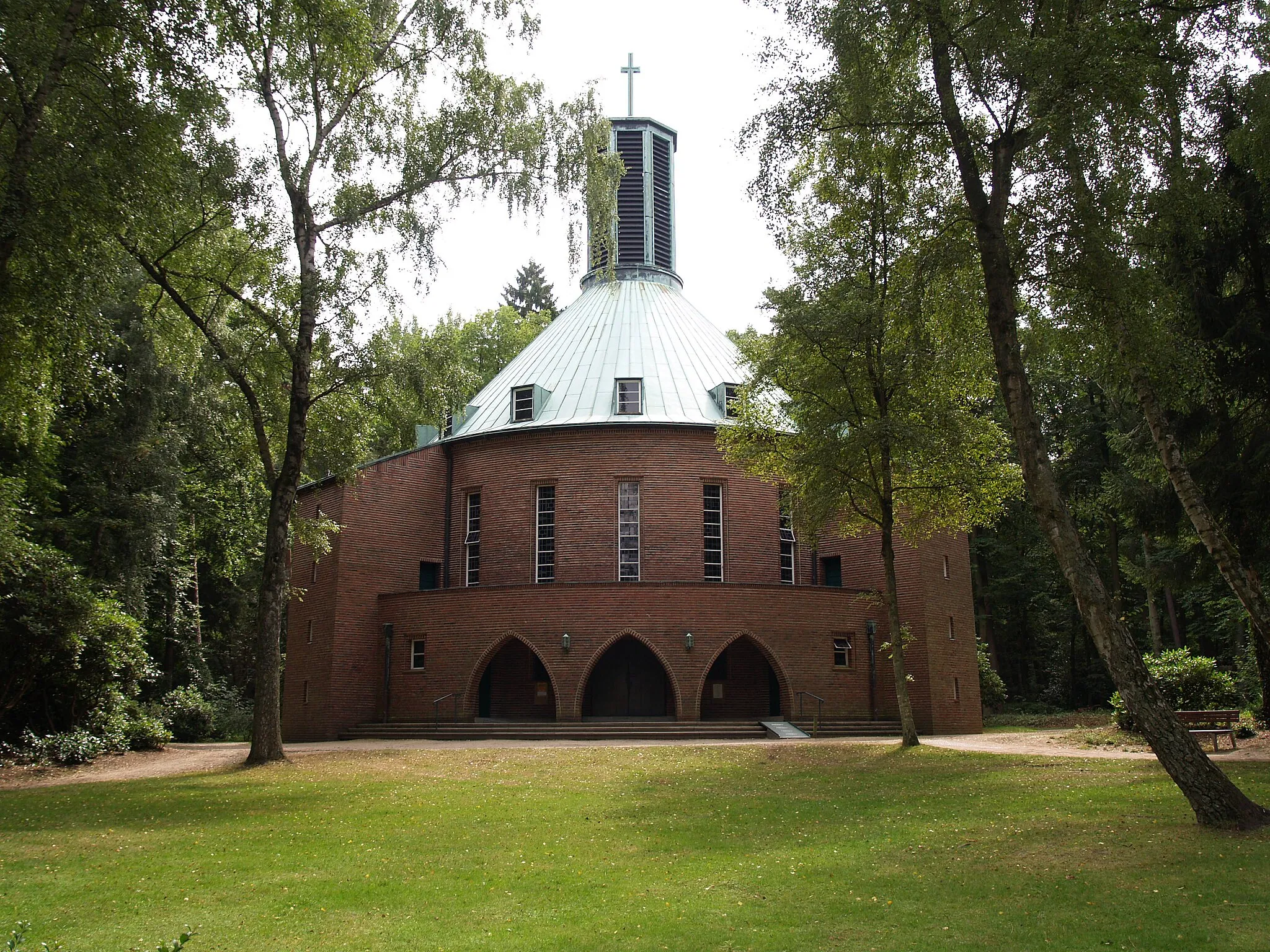 Photo showing: Bismark-Gedächtnis-Kirche in Aumühle, Kreis Herzogtum Lauenburg, Deutschland