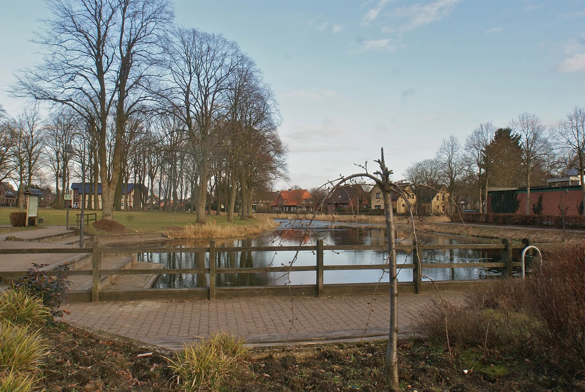 Photo showing: Bargfeld-Stegen, Germany: The pond Dörpsdiek