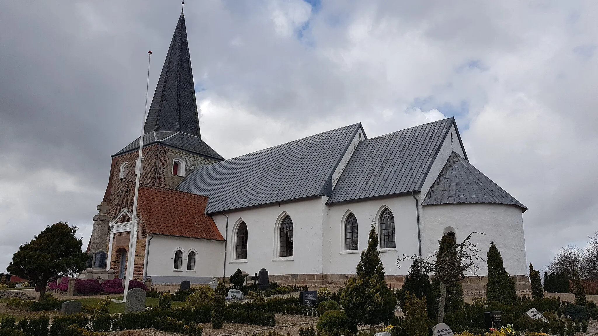 Photo showing: Bjolderup Kirke fra sydøst