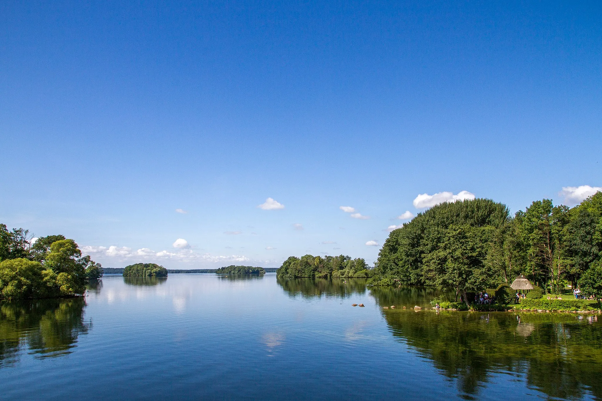 Photo showing: Blick auf die Inseln im Großen Plöner See