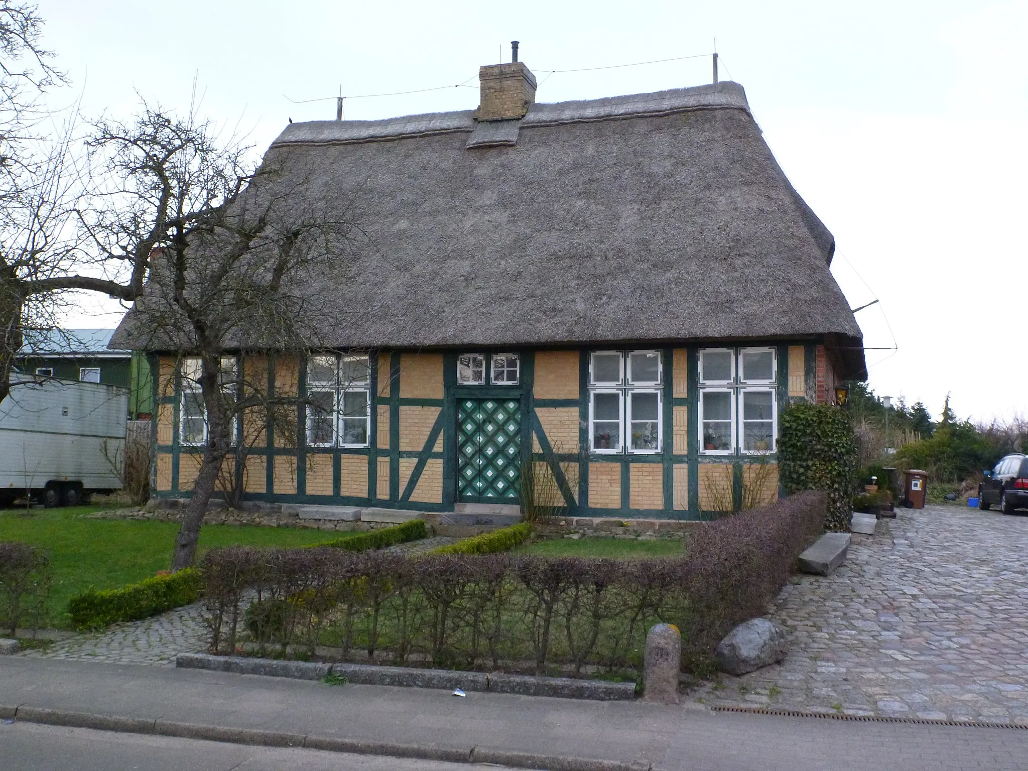 Photo showing: Small cottage, a preservation of sites of historic interest in Schwaber Straße in Jeverstedt