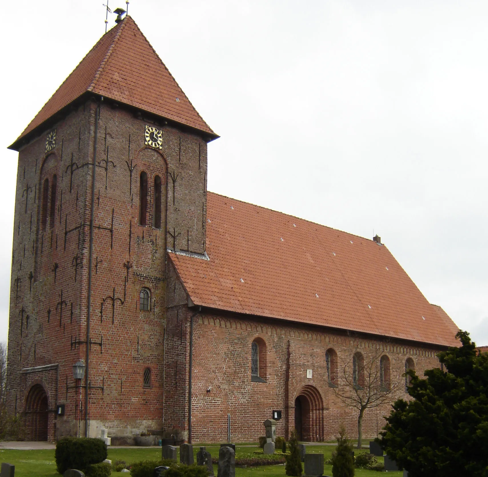 Photo showing: St. Lambertikirche in Mildstedt (Nordfriesland), Schleswig-Holstein, Deutschland.
