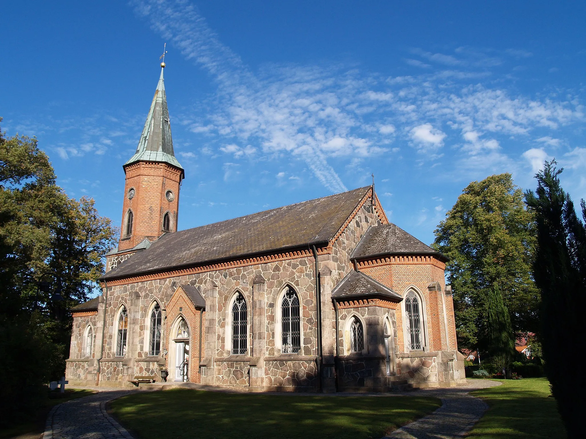 Photo showing: Kirche in Basthorst, Kreis Herzogtum Lauenburg, Deutschland