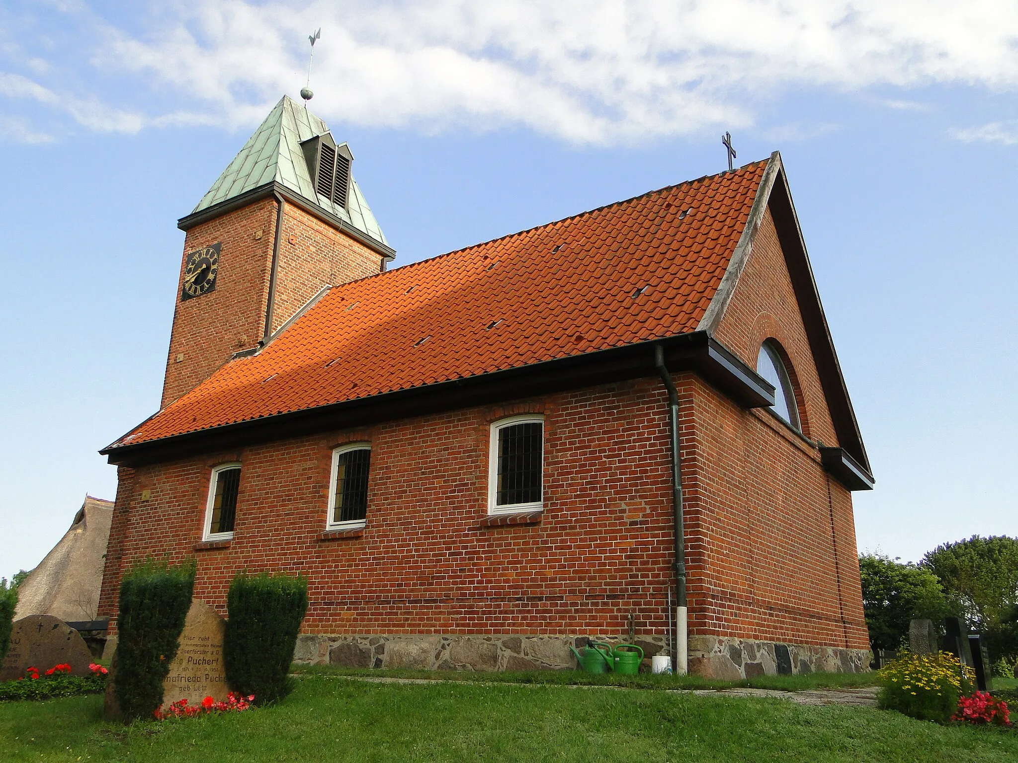 Photo showing: Church in Salem, disctrict Herzogtum Lauenburg, Schleswig-Holstein, Germany