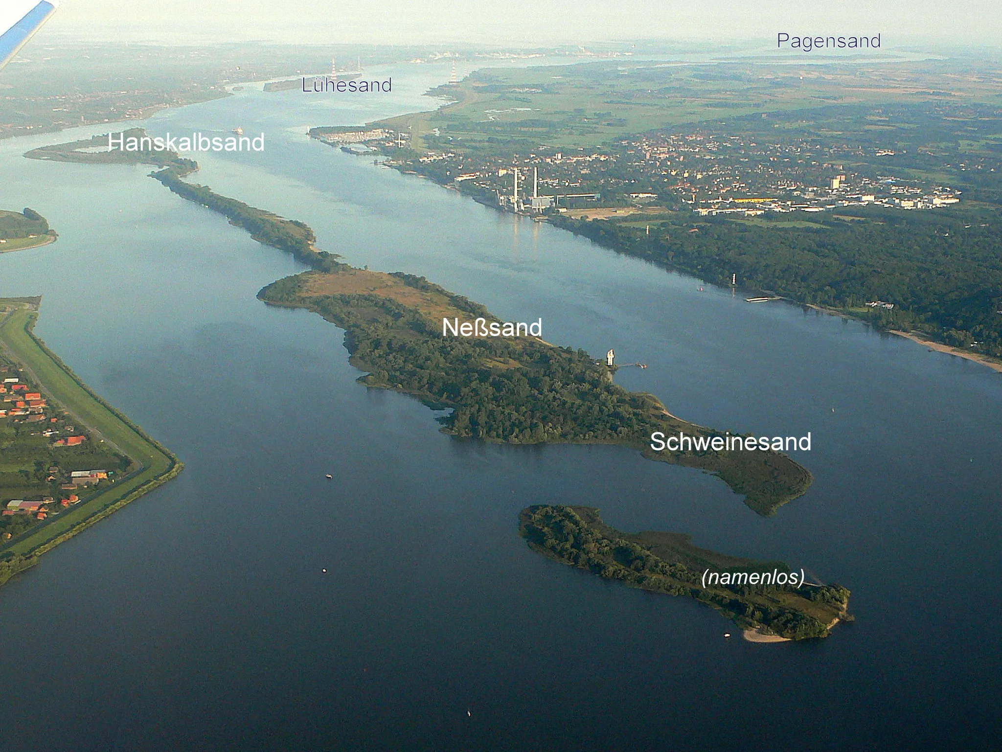 Photo showing: Luftbild von Schweinesand, Neßsand und anderen Elbinseln