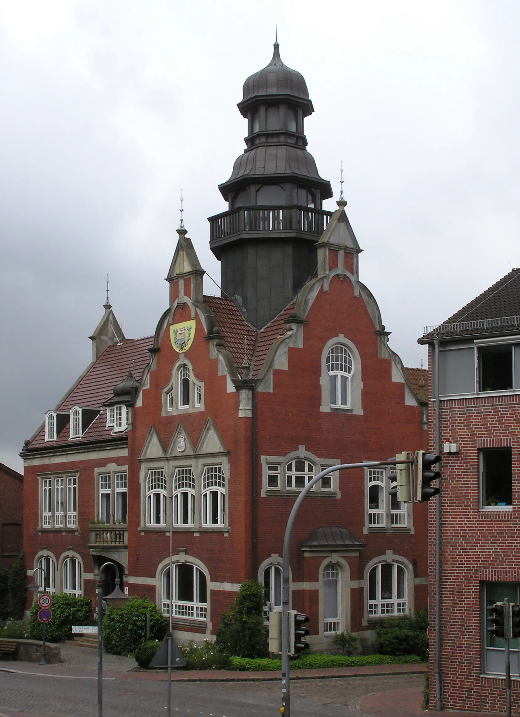 Photo showing: Town hall at Kellinghusen, Schleswig-Holstein, Germany; built 1906–1908