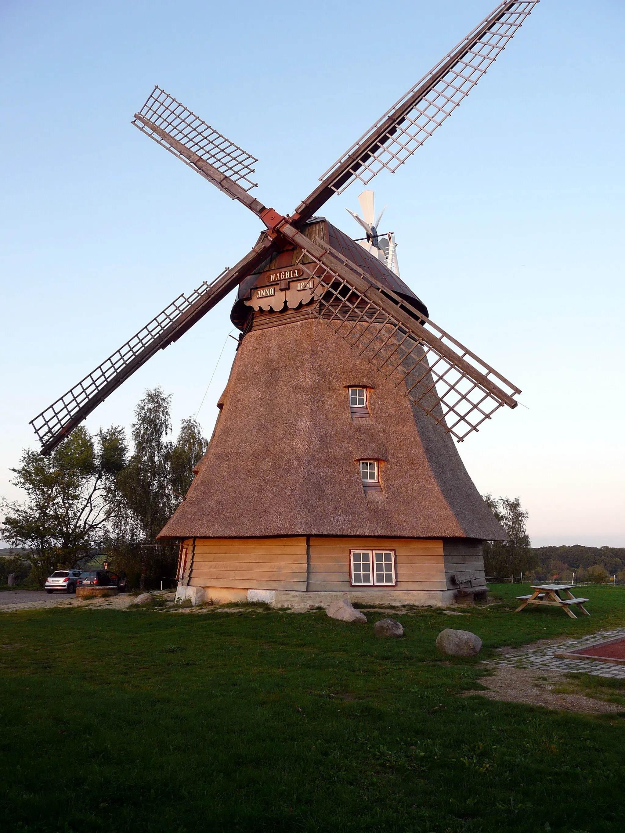 Photo showing: Die Grebiner Windmühle in der Holsteinischen Schweis in Schleswig-Holstein.
