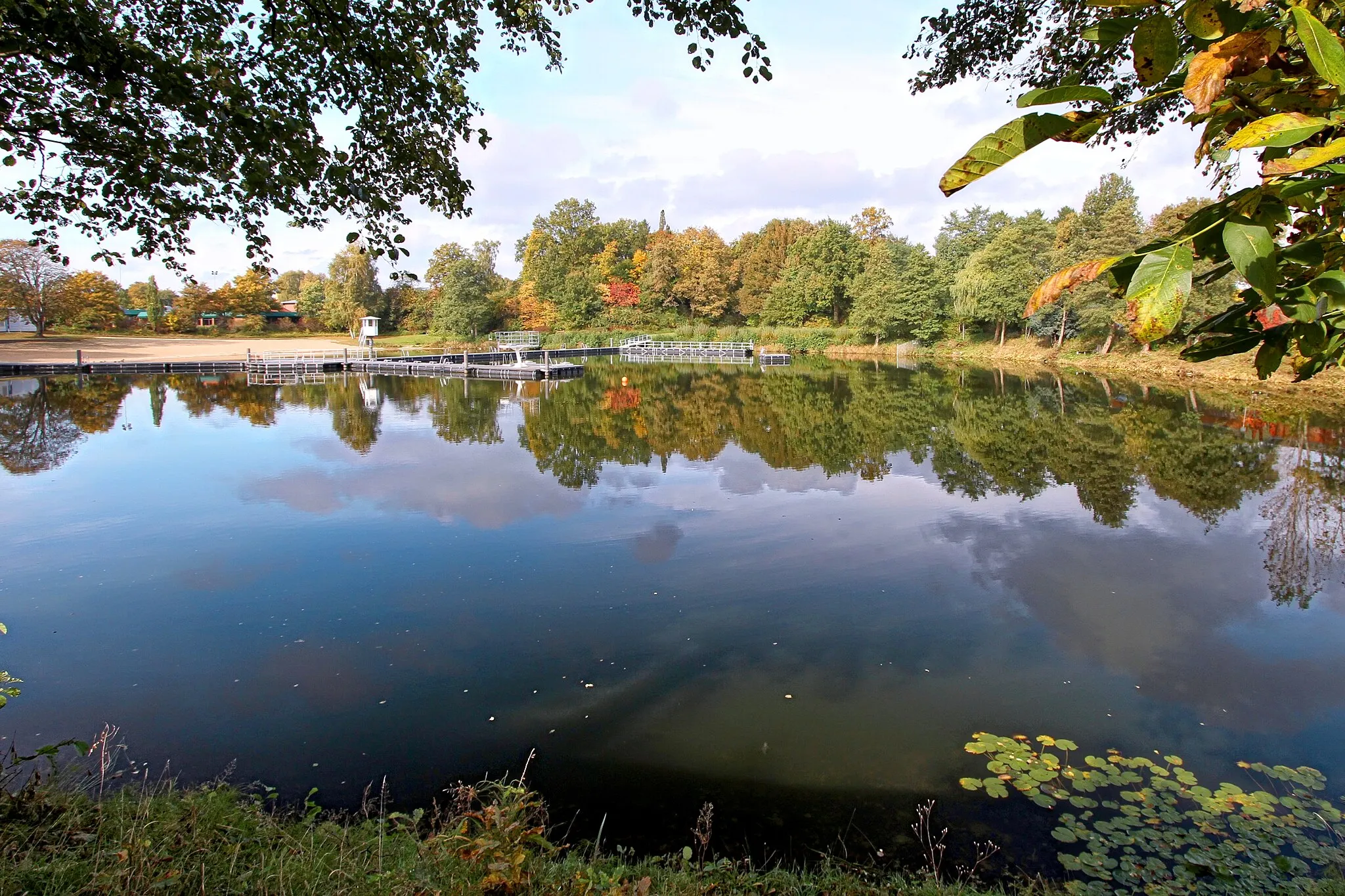 Photo showing: Naturbad Beckersberg Saisonende 2013