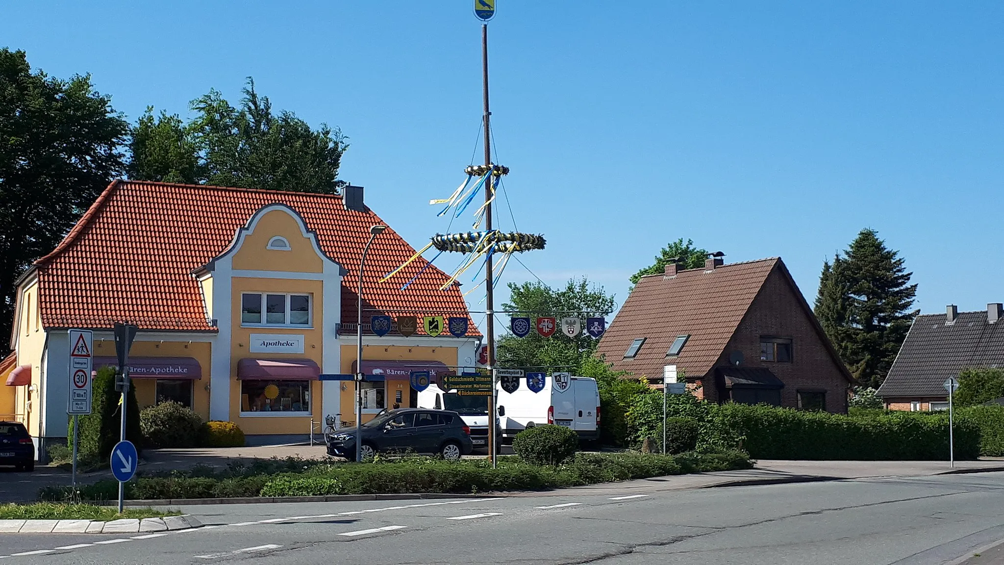 Photo showing: Maibaum in Großenwiehe, Mai 2018